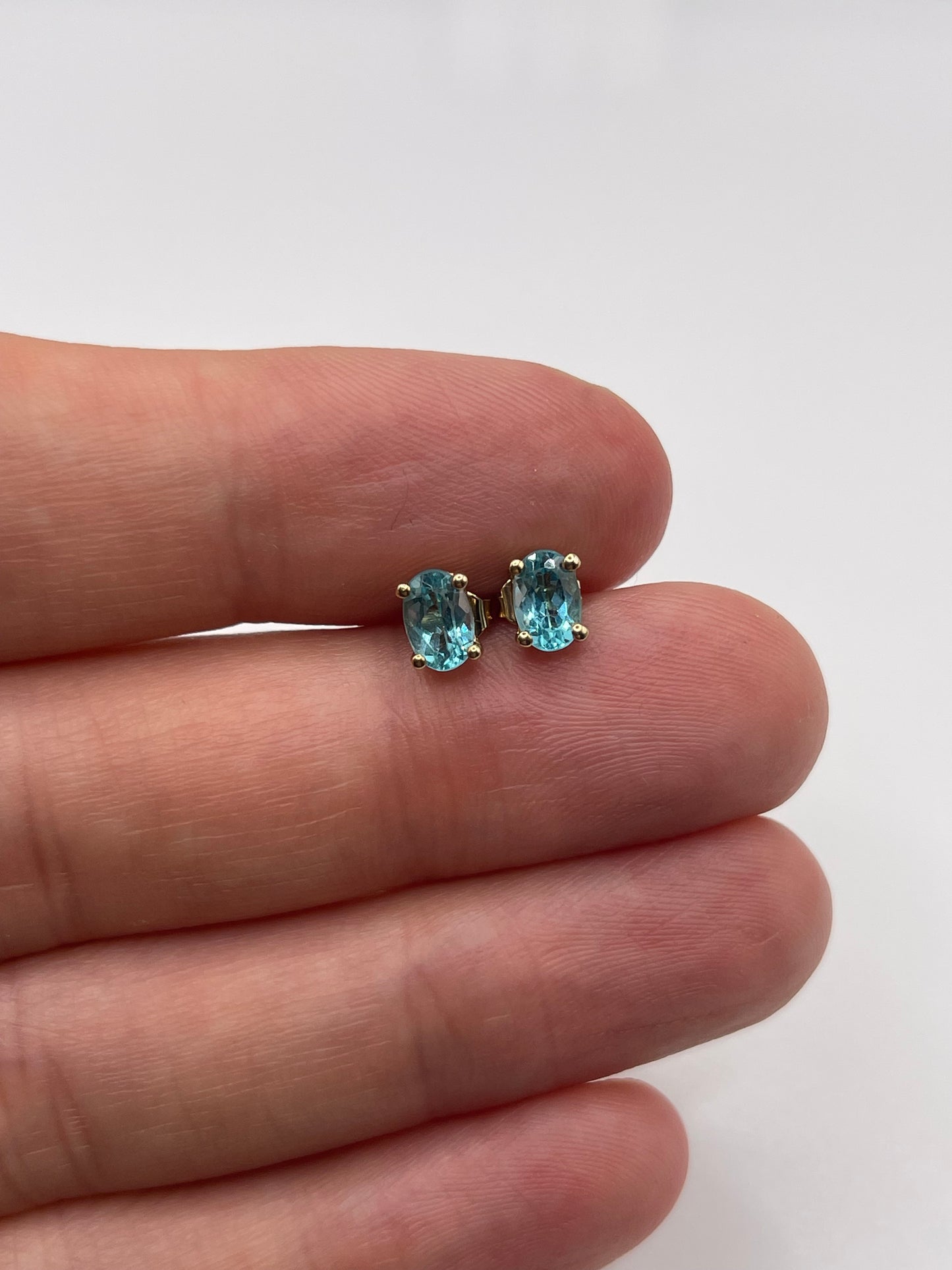 9ct gold blue topaz earrings