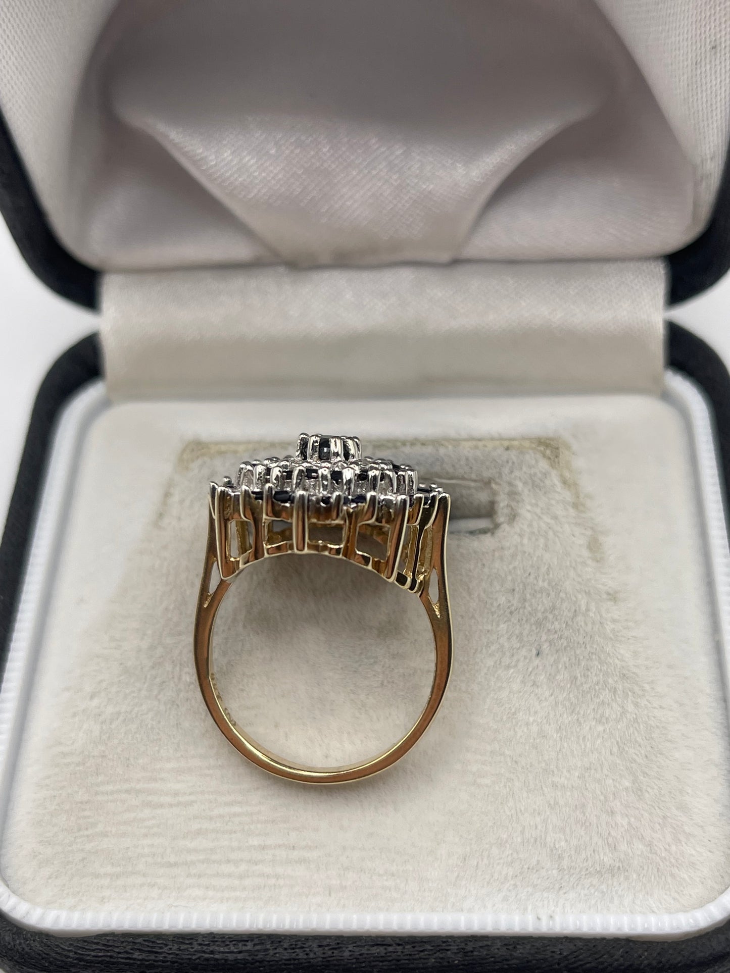 9ct gold sapphire and diamond ring