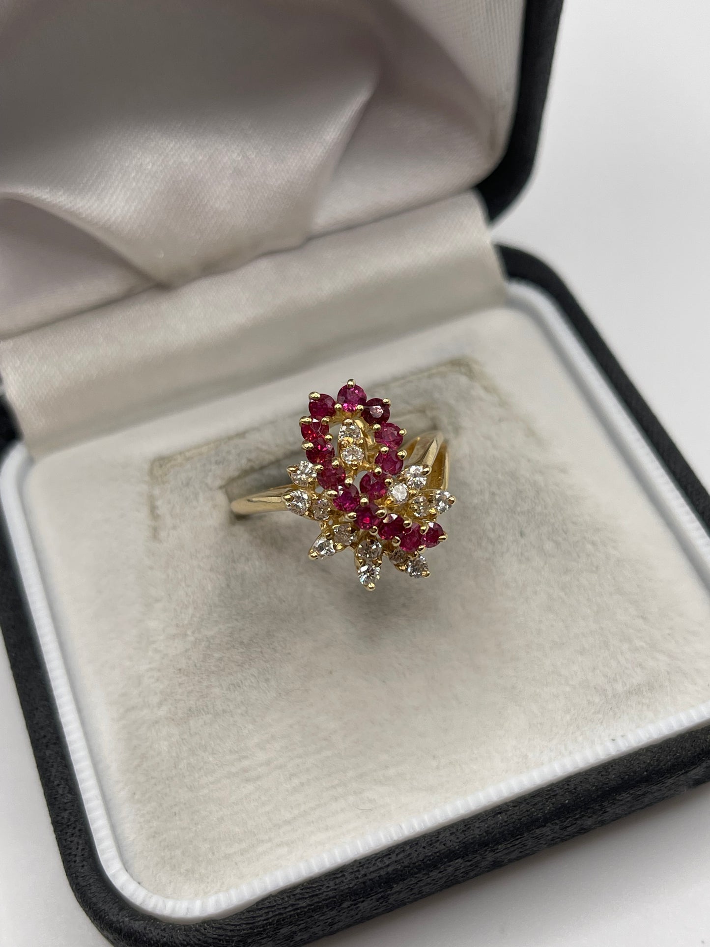 14ct gold ruby and diamond ring