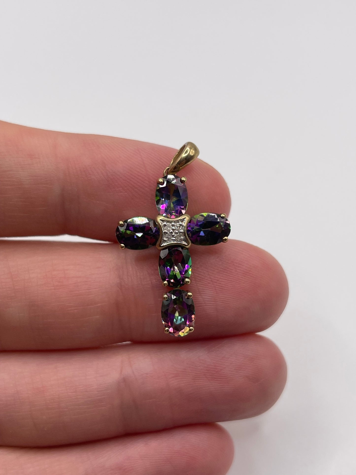 9ct gold mystic topaz and diamond pendant