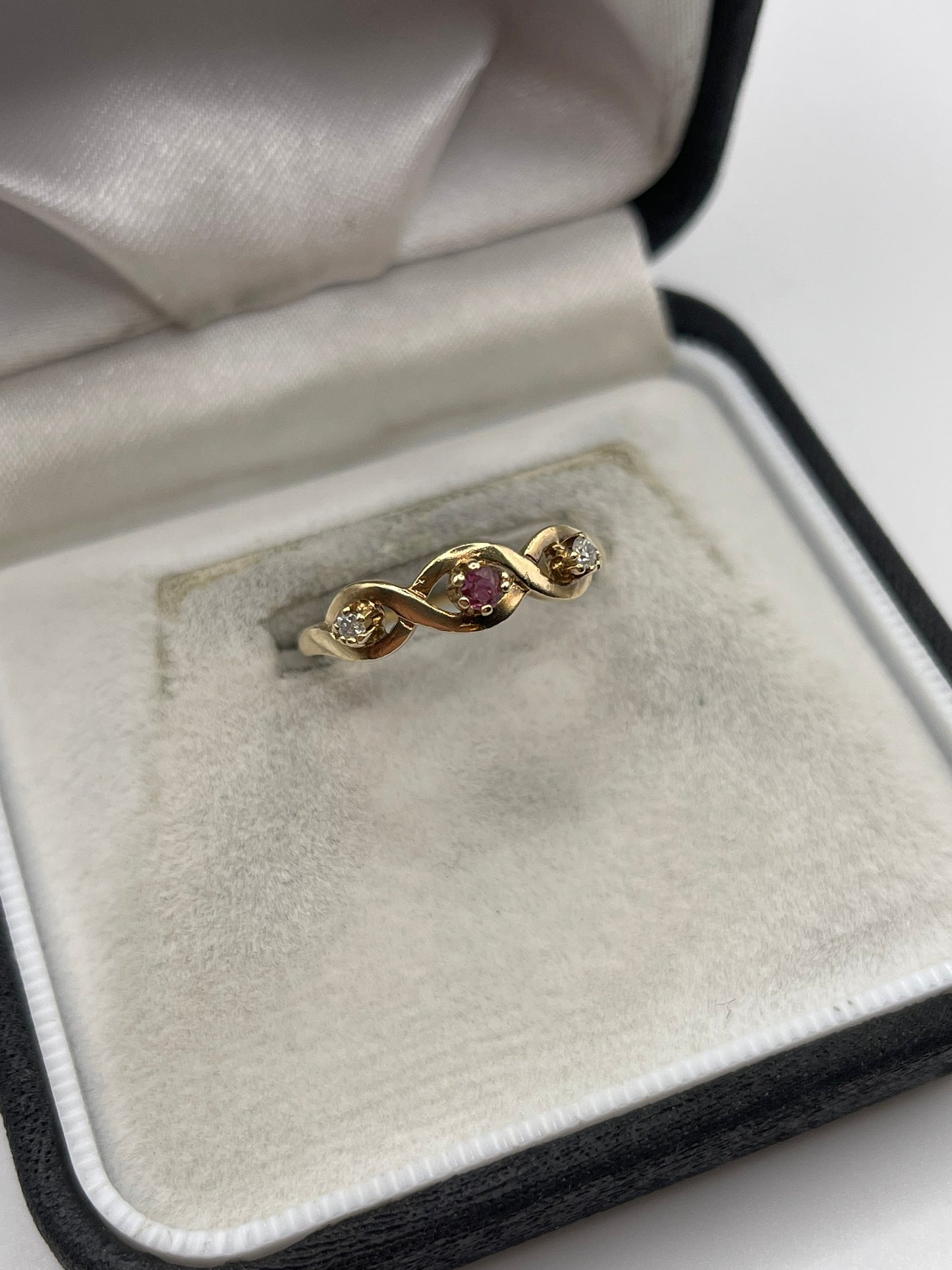 9ct gold ruby and diamond ring