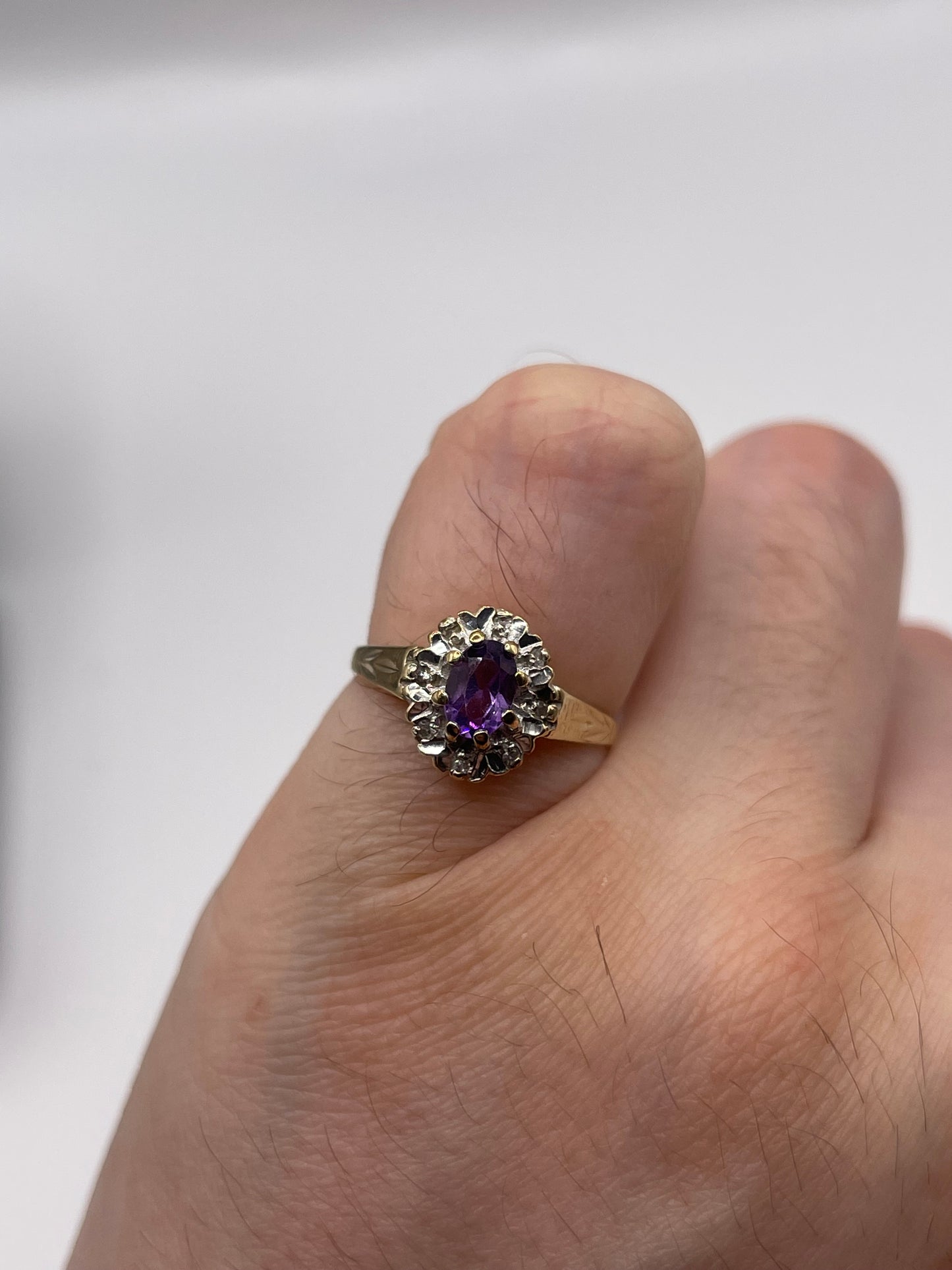 9ct gold amethyst and diamond ring