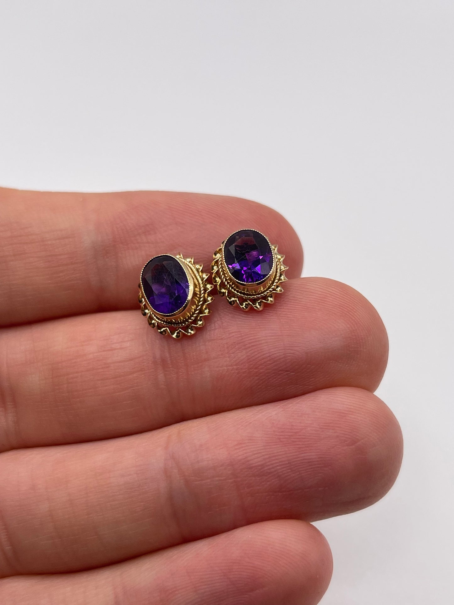 9ct gold amethyst earrings