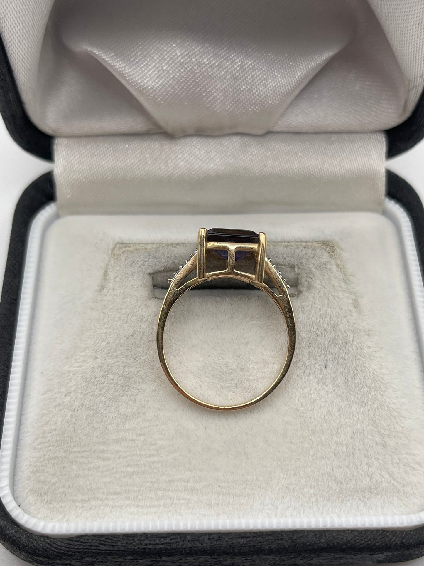 9ct gold iolite and zircon ring
