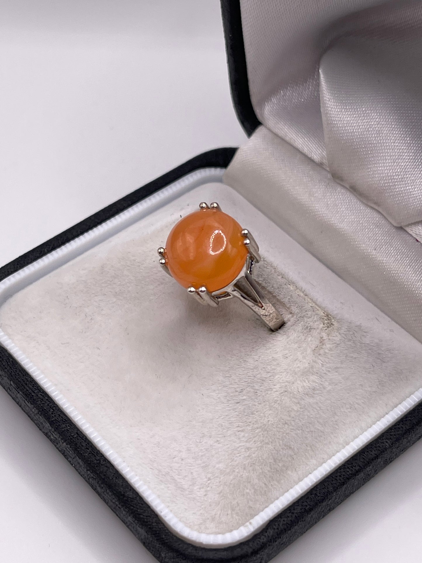Silver peach quartz ring