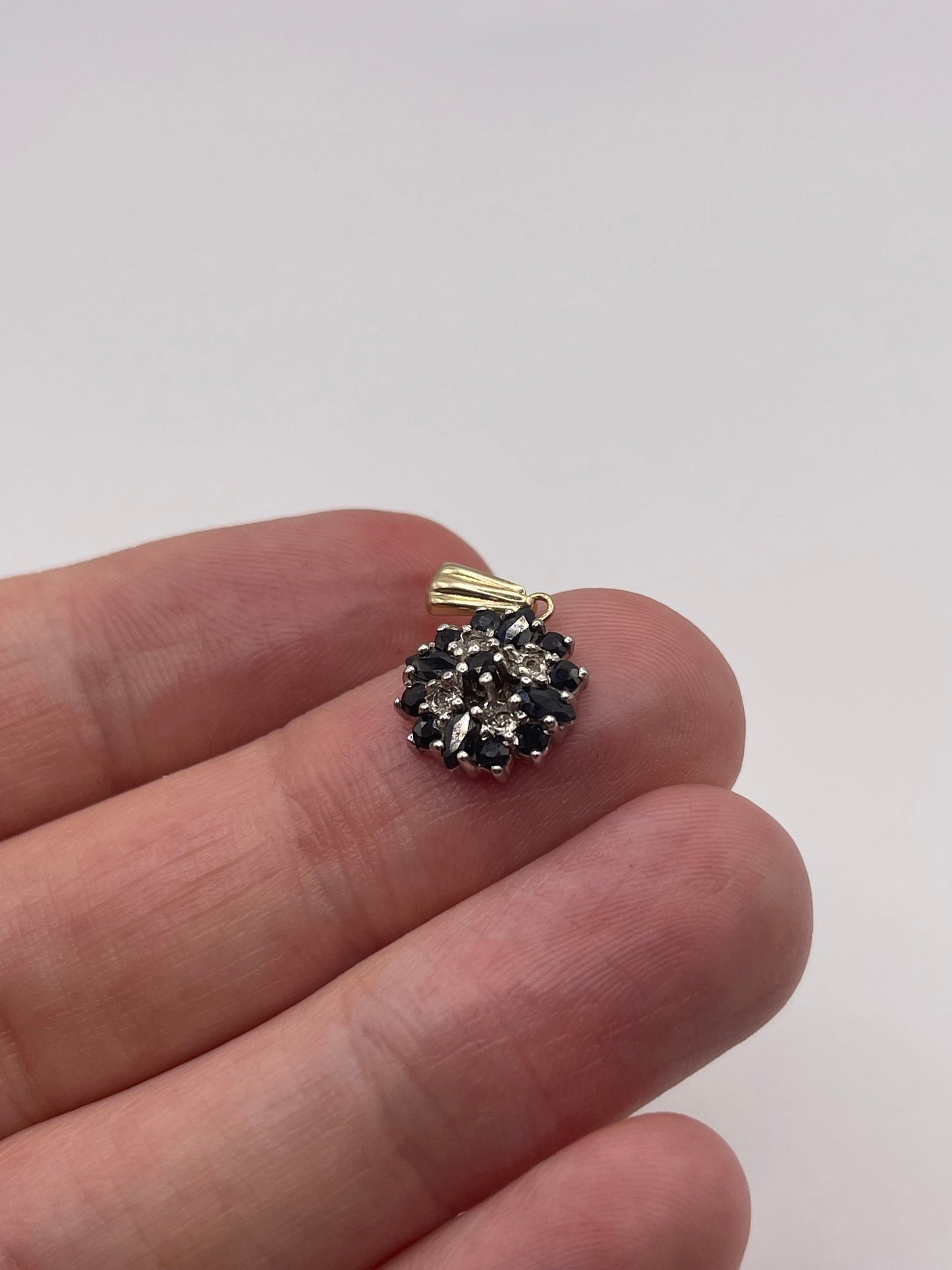 9ct gold sapphire and diamond pendant