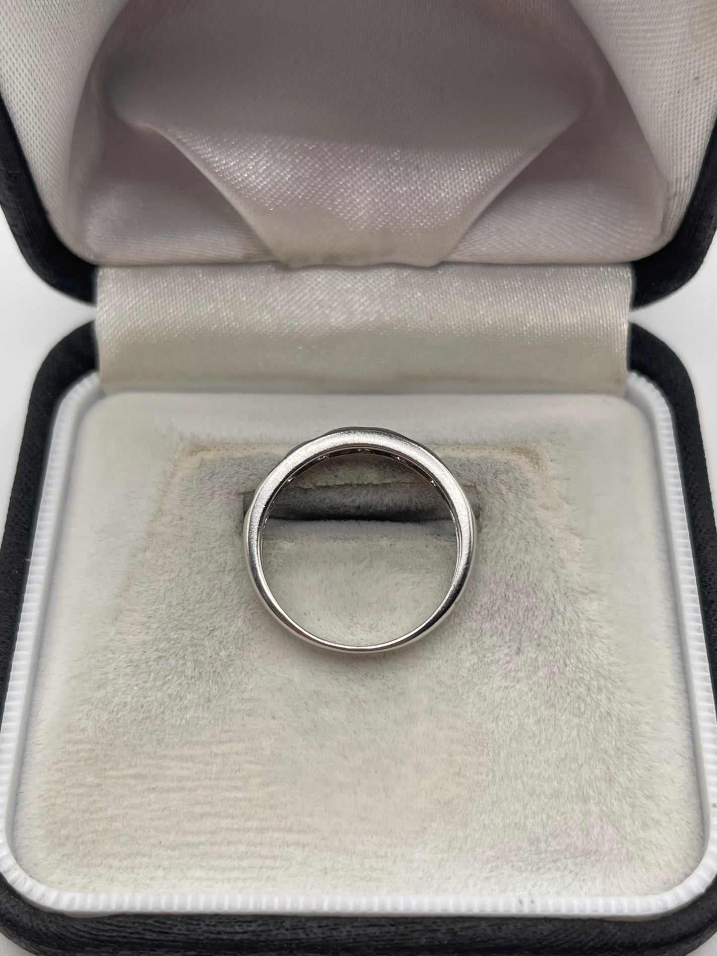 9ct white gold pink topaz ring