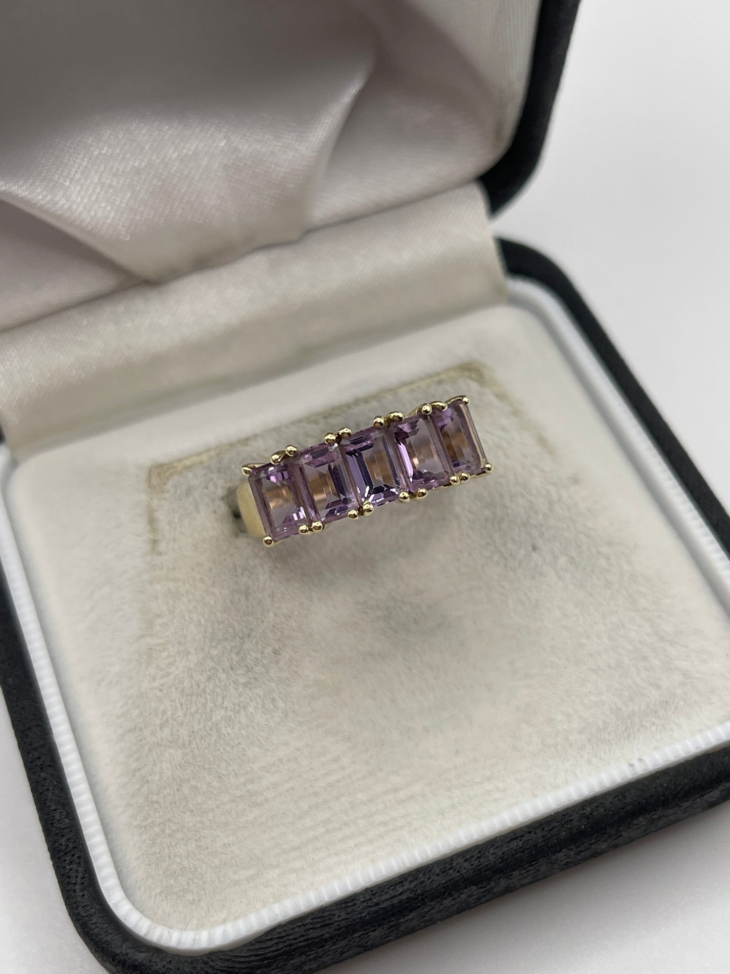9ct gold amethyst ring