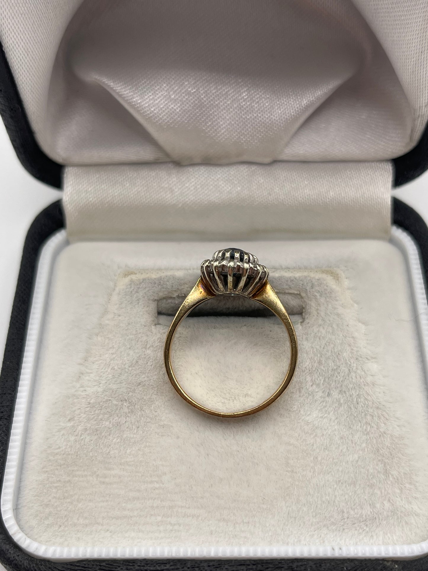 9ct gold topaz and diamond ring