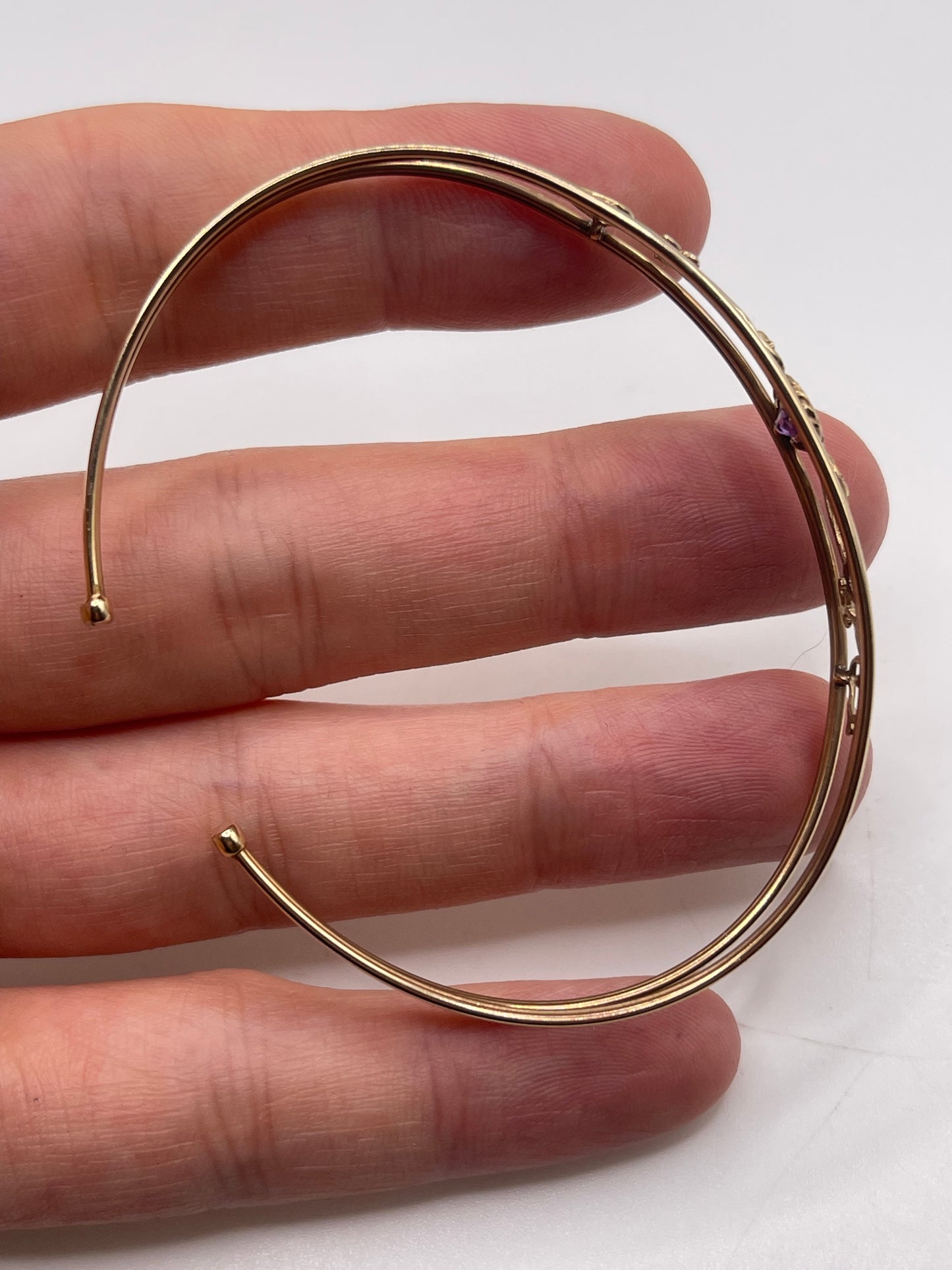 9ct gold amethyst bangle