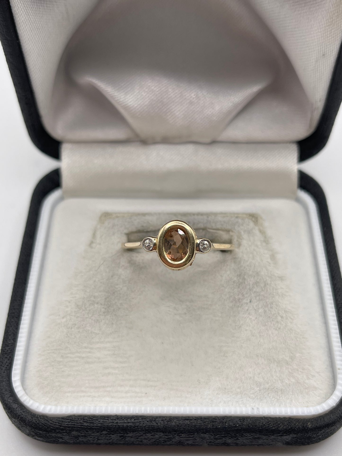 9ct gold quartz and zircon ring