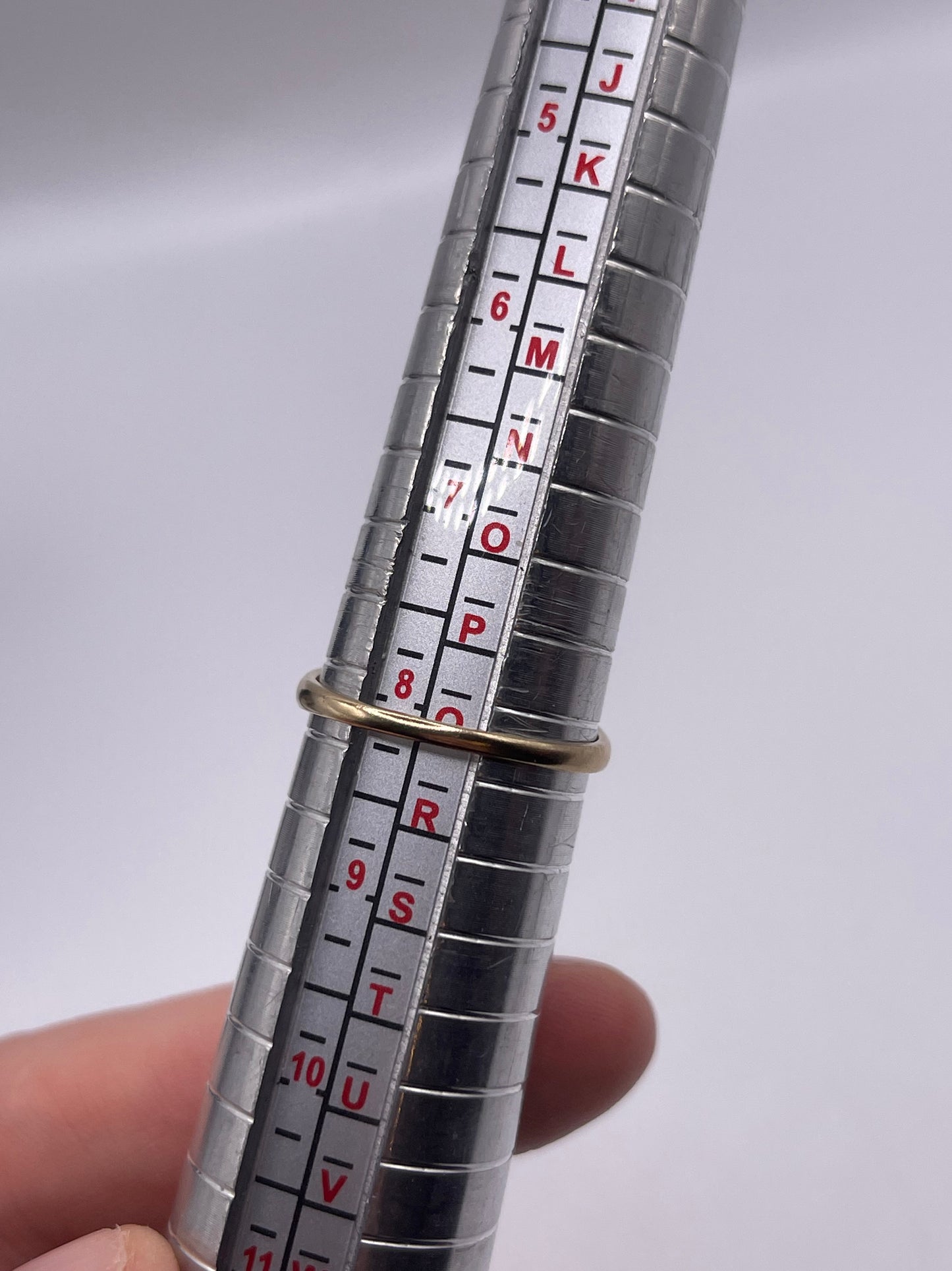 9ct gold tanzanite ring