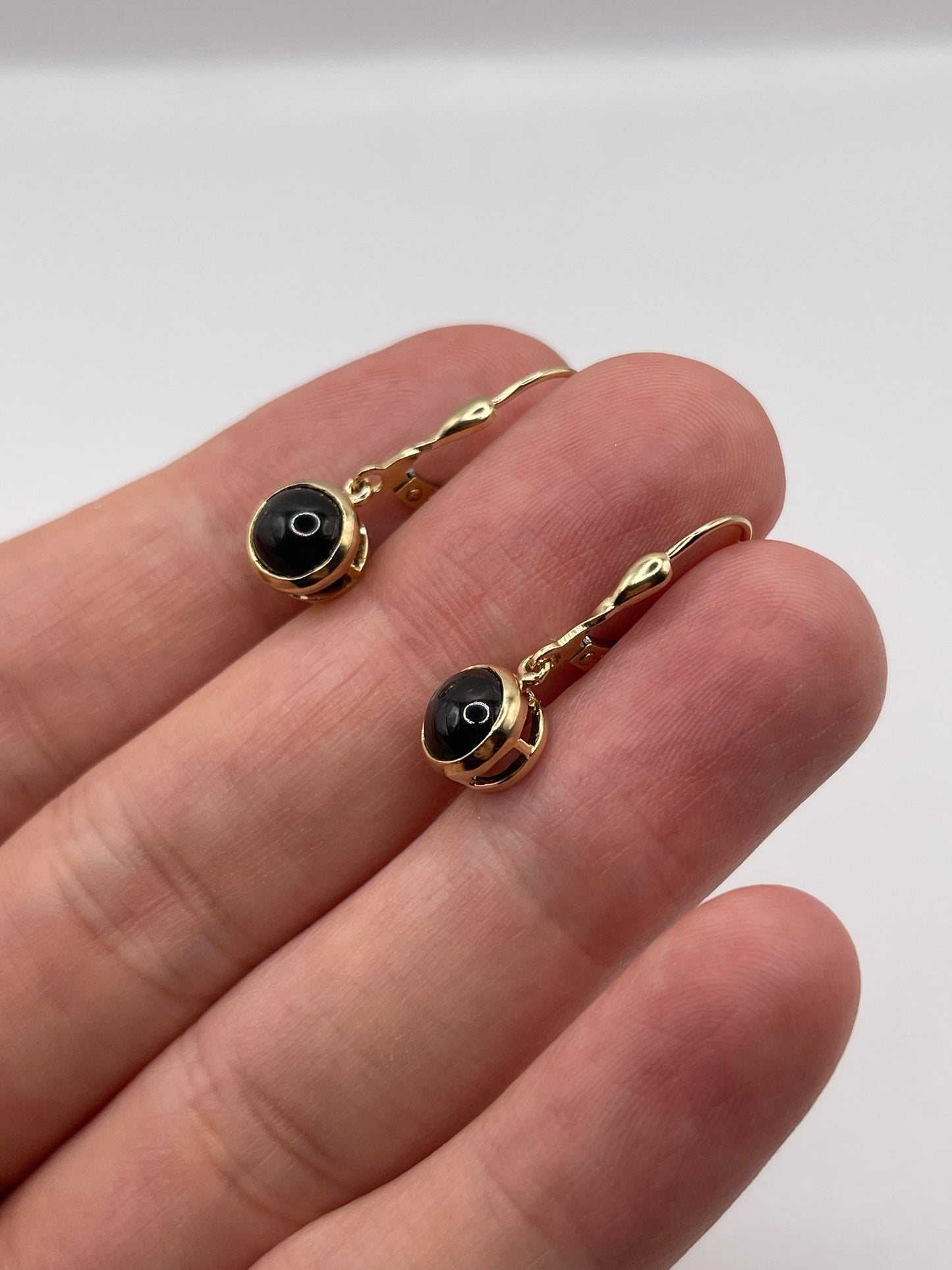 9ct gold star sapphire earrings