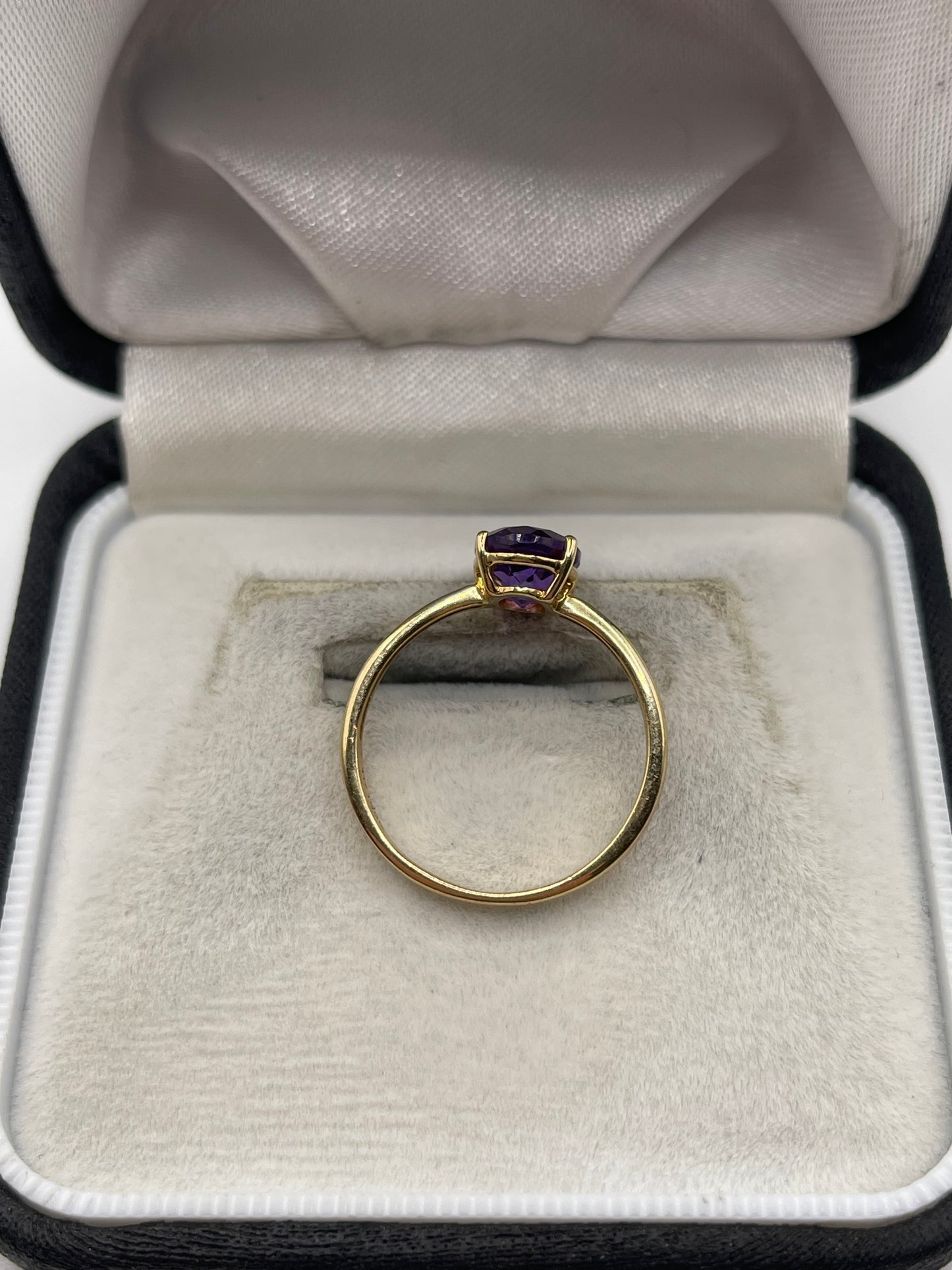 9ct gold amethyst ring