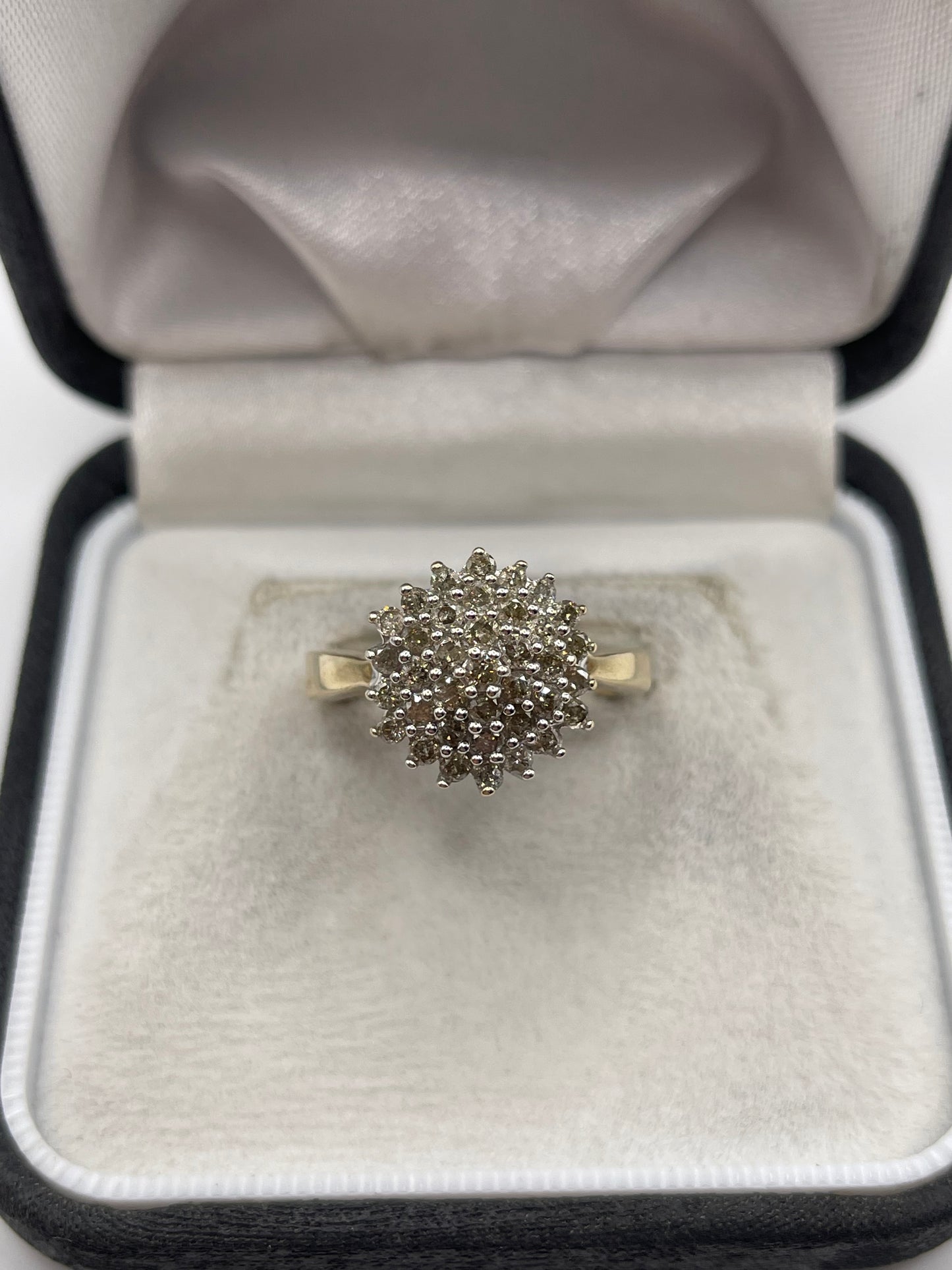 9ct gold 1ct diamond cluster ring