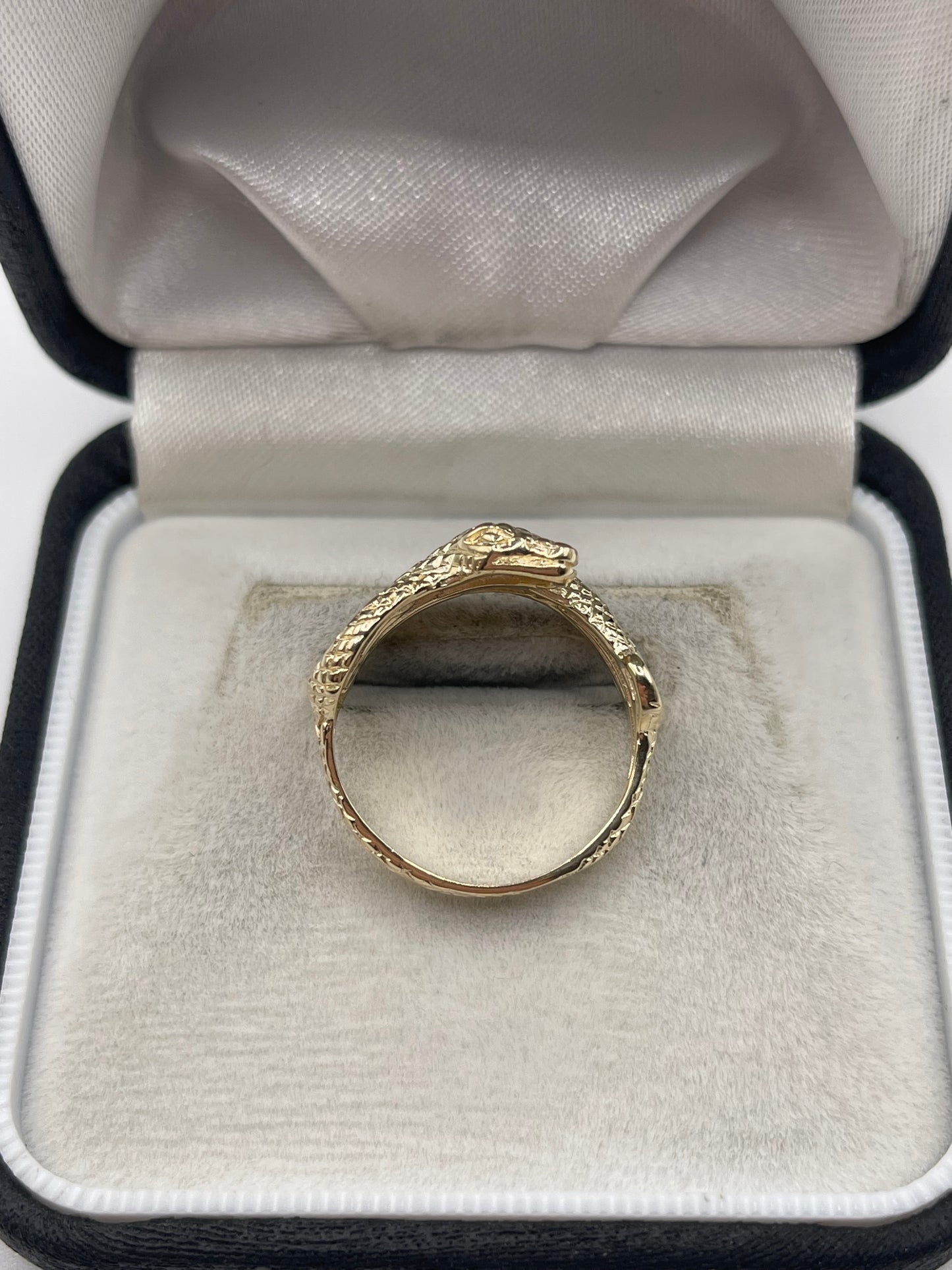 9ct gold snake ring