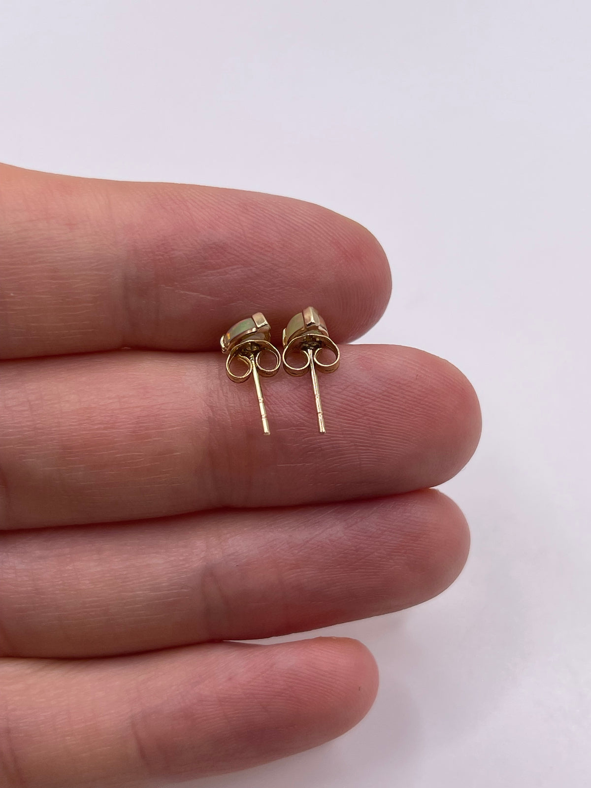 9ct gold opal earrings