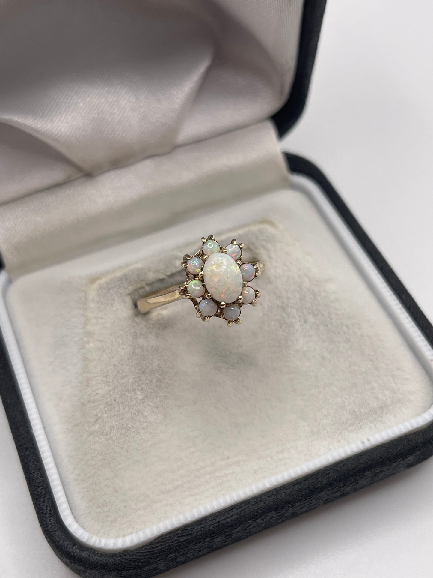 9ct gold opal cluster ring