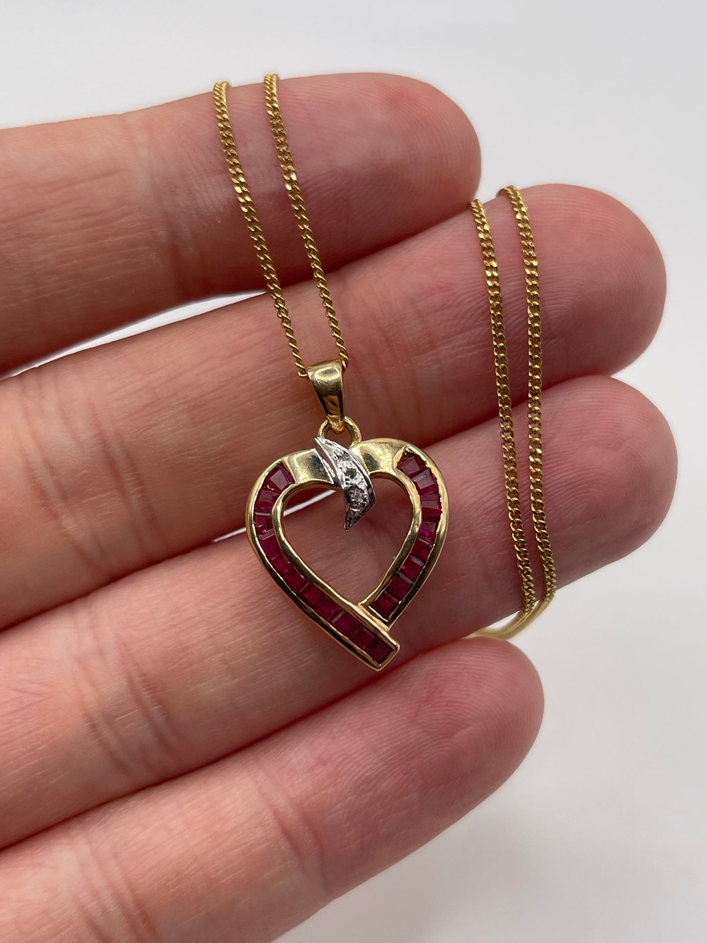 9ct gold ruby and diamond necklace