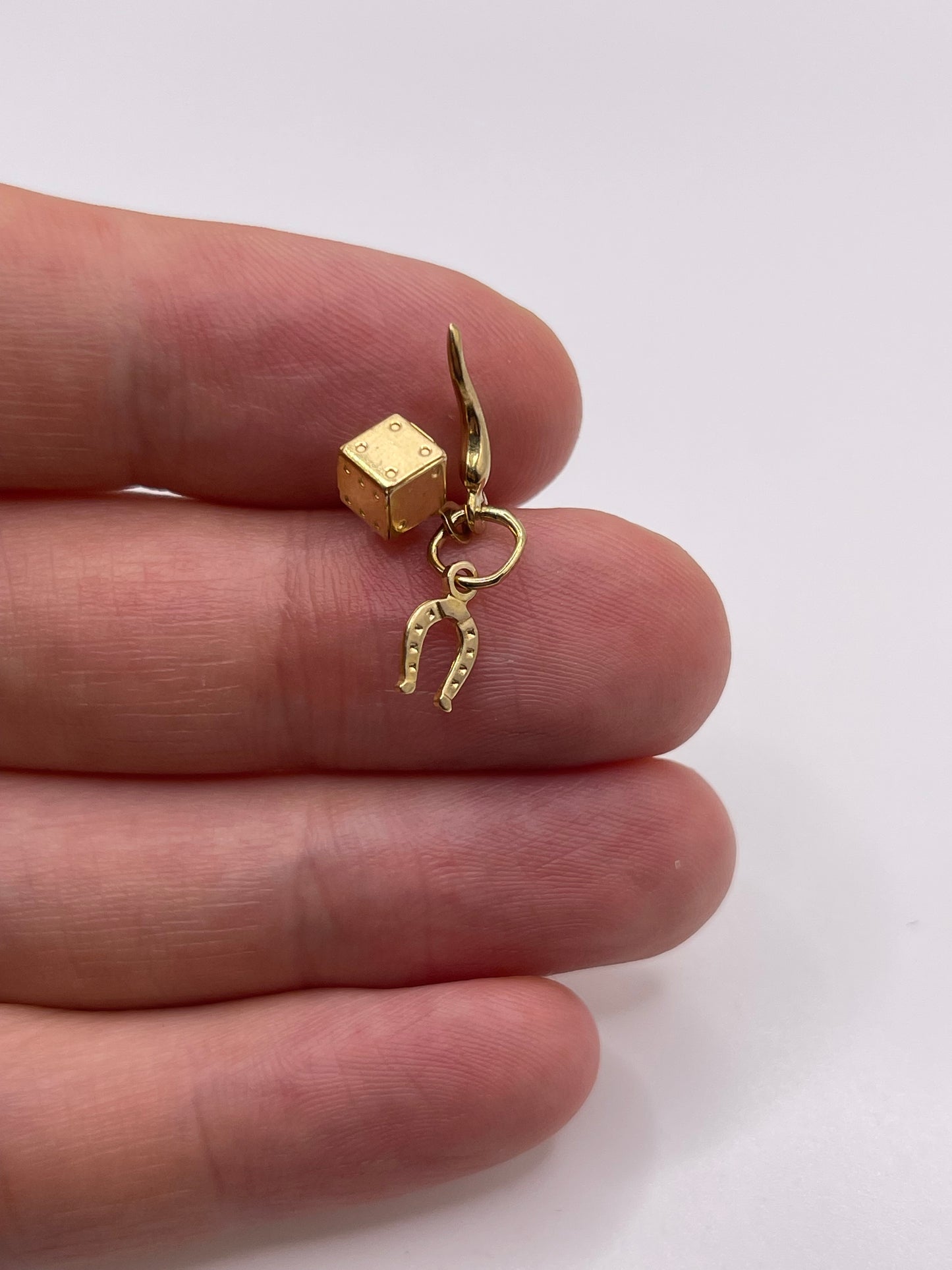 9ct gold lucky charm