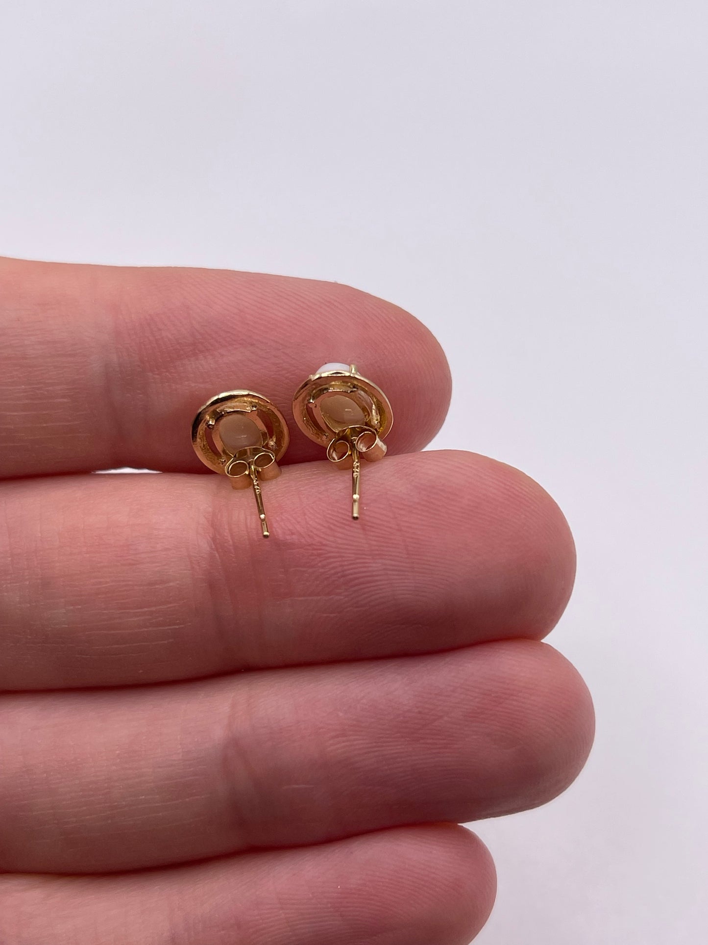 9ct gold opal earrings