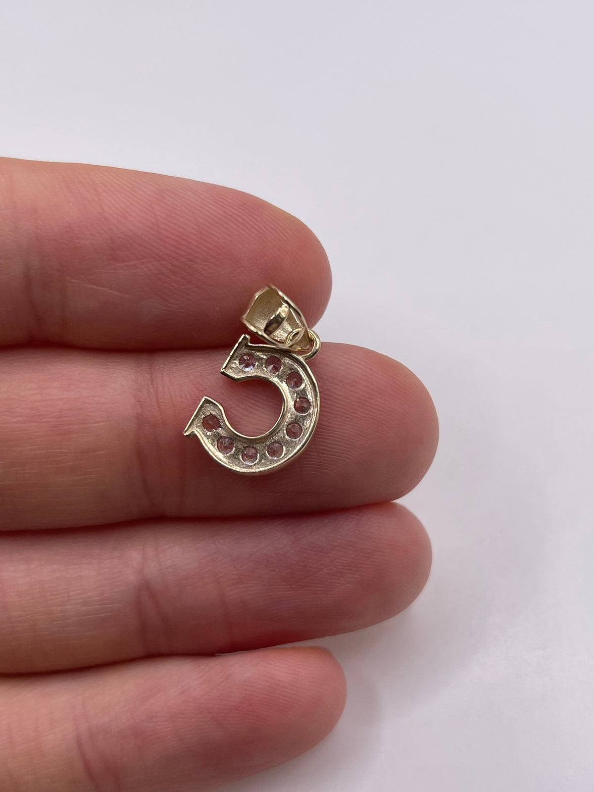 9ct gold cz initial C pendant