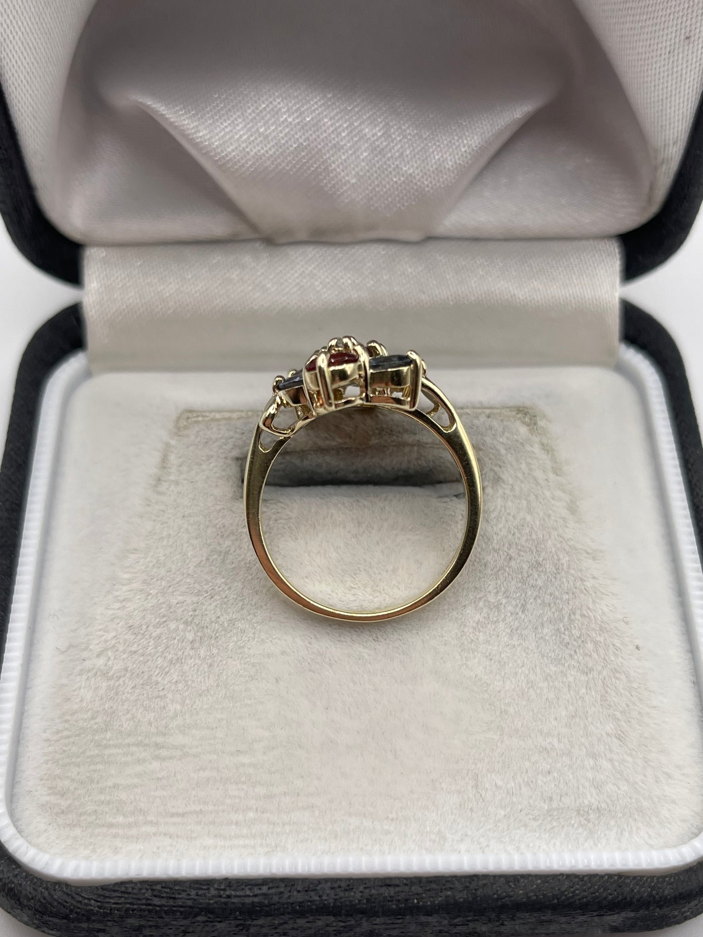 9ct gold spinel and zircon ring