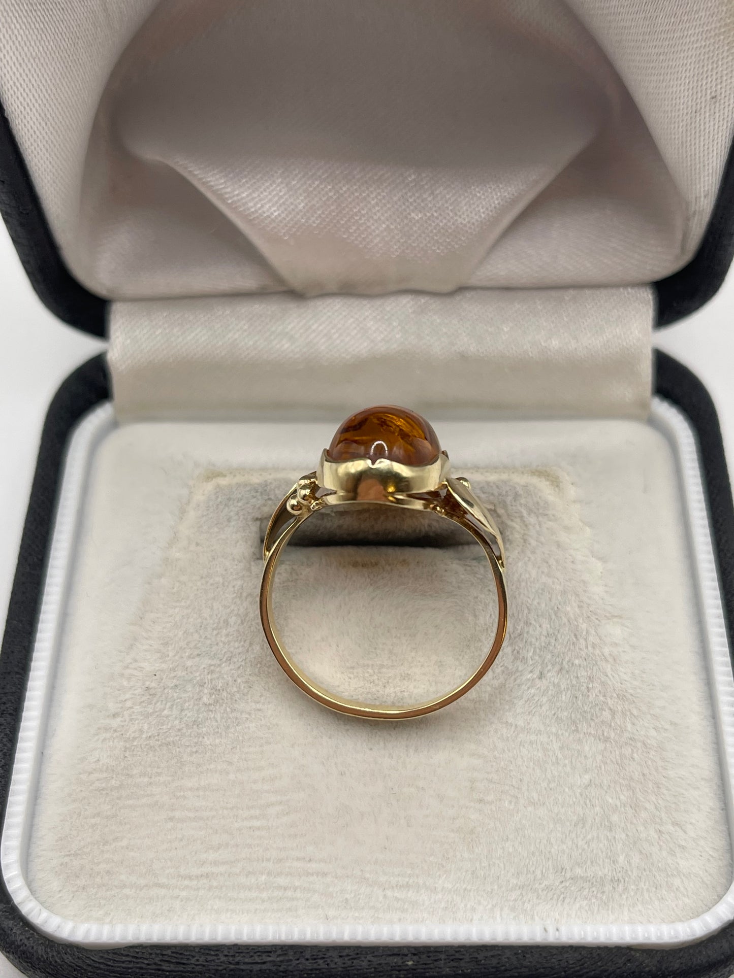 14ct gold amber ring