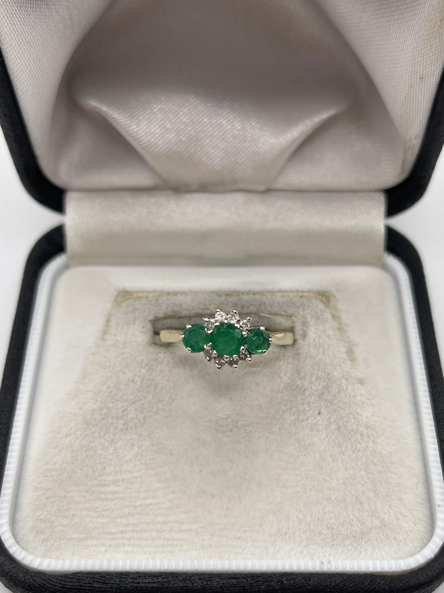 9ct gold emerald and diamond ring