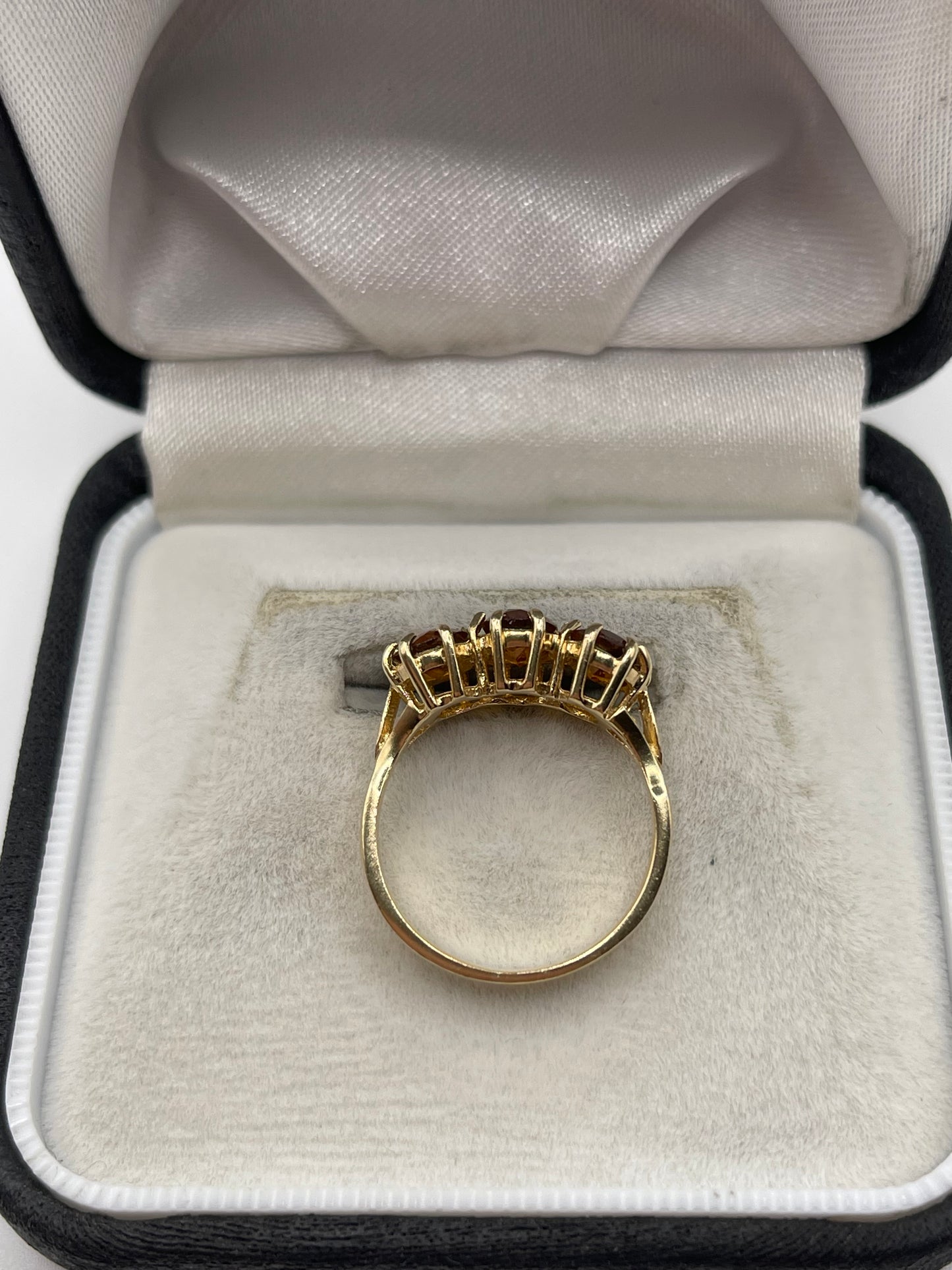 9ct gold citrine ring