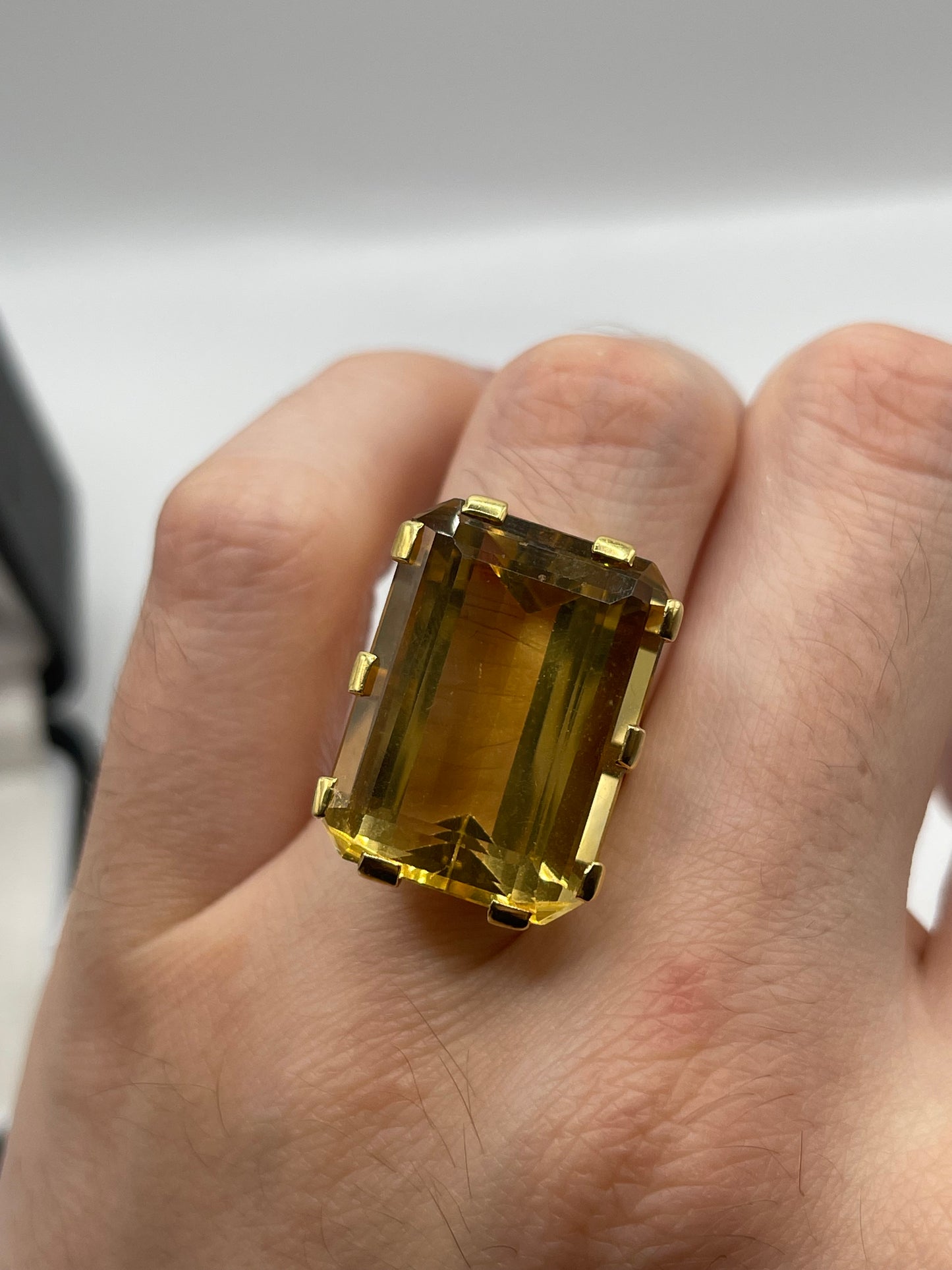 14ct gold citrine ring