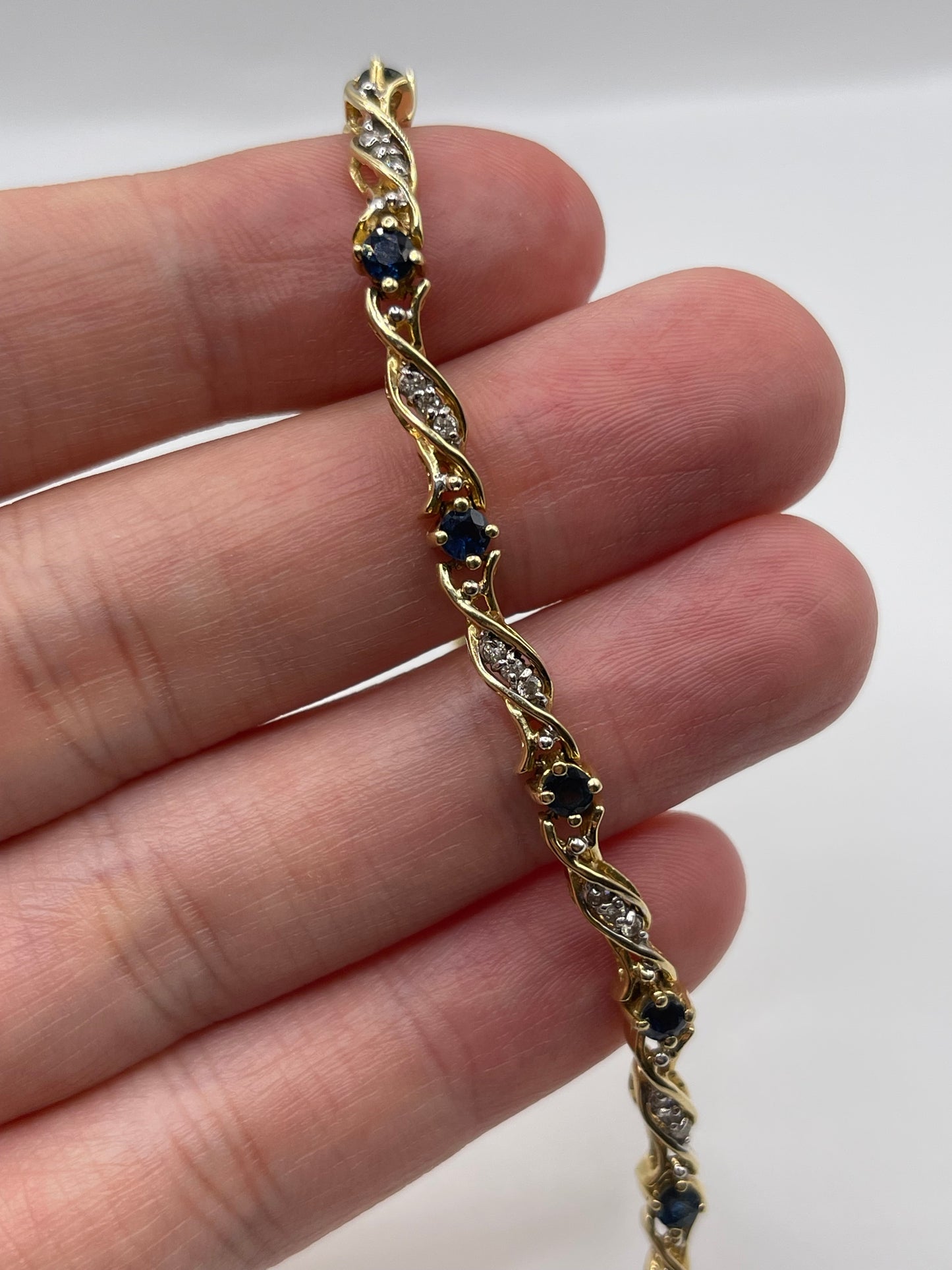 14ct gold sapphire and diamond bracelet