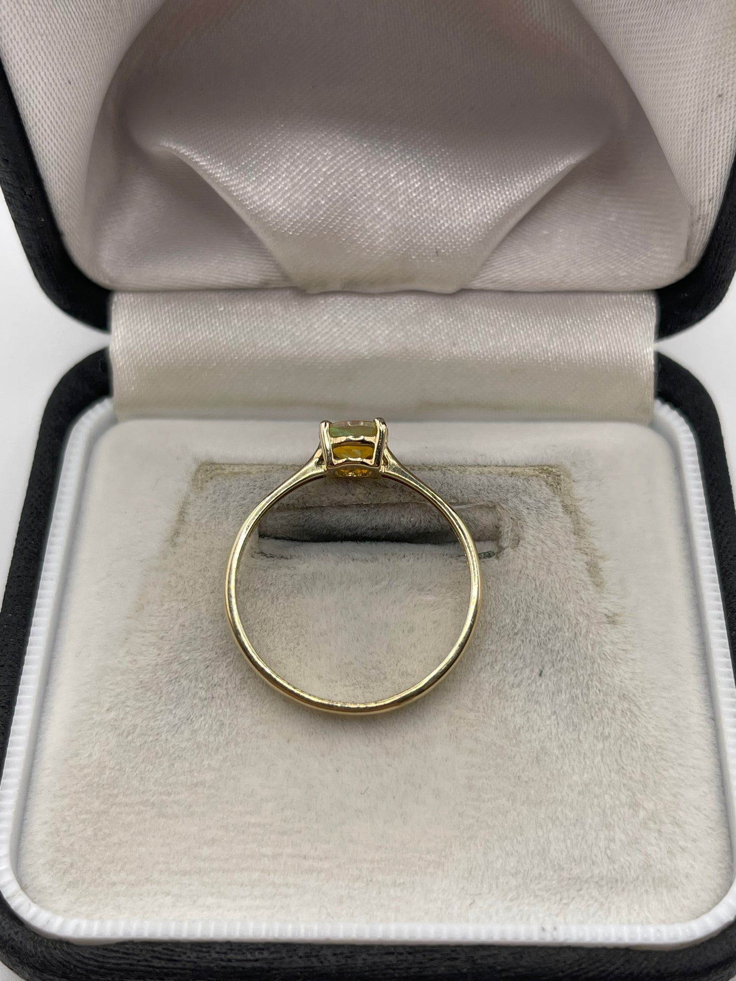 9ct gold opal ring