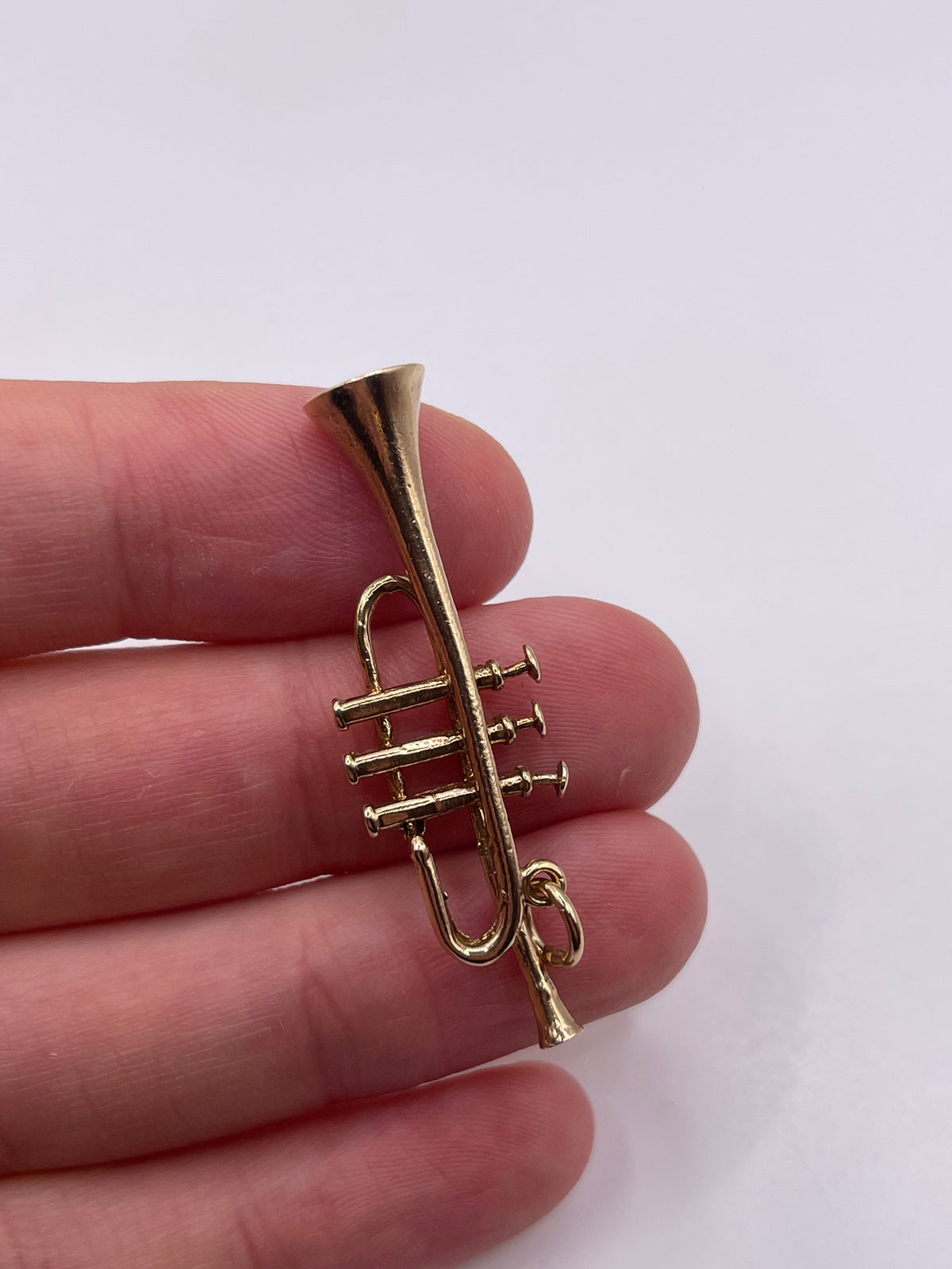 9ct gold trumpet charm