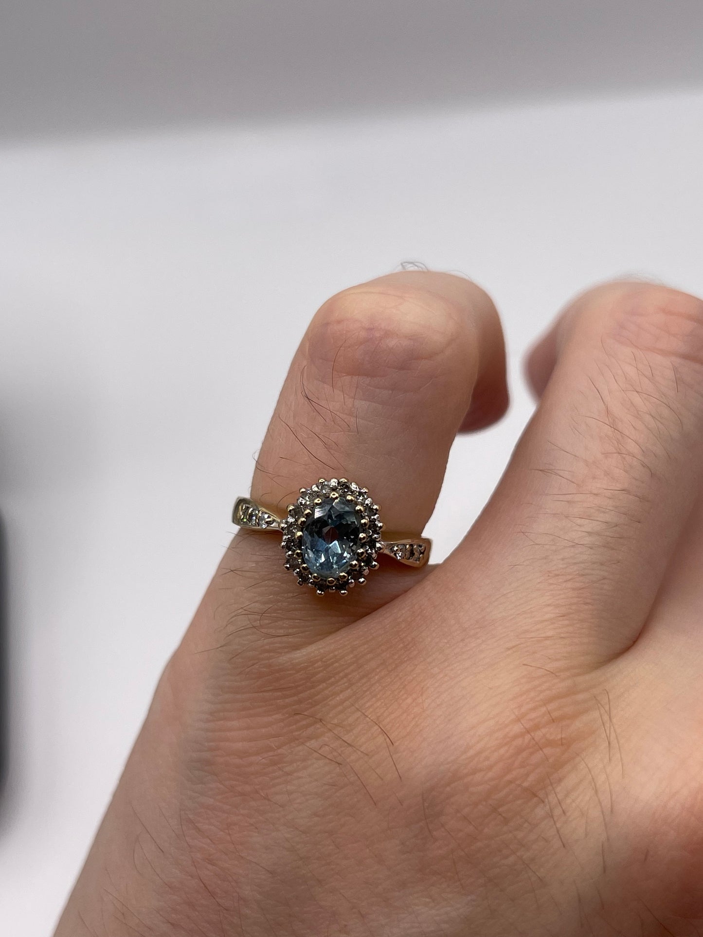9ct gold topaz and diamond ring