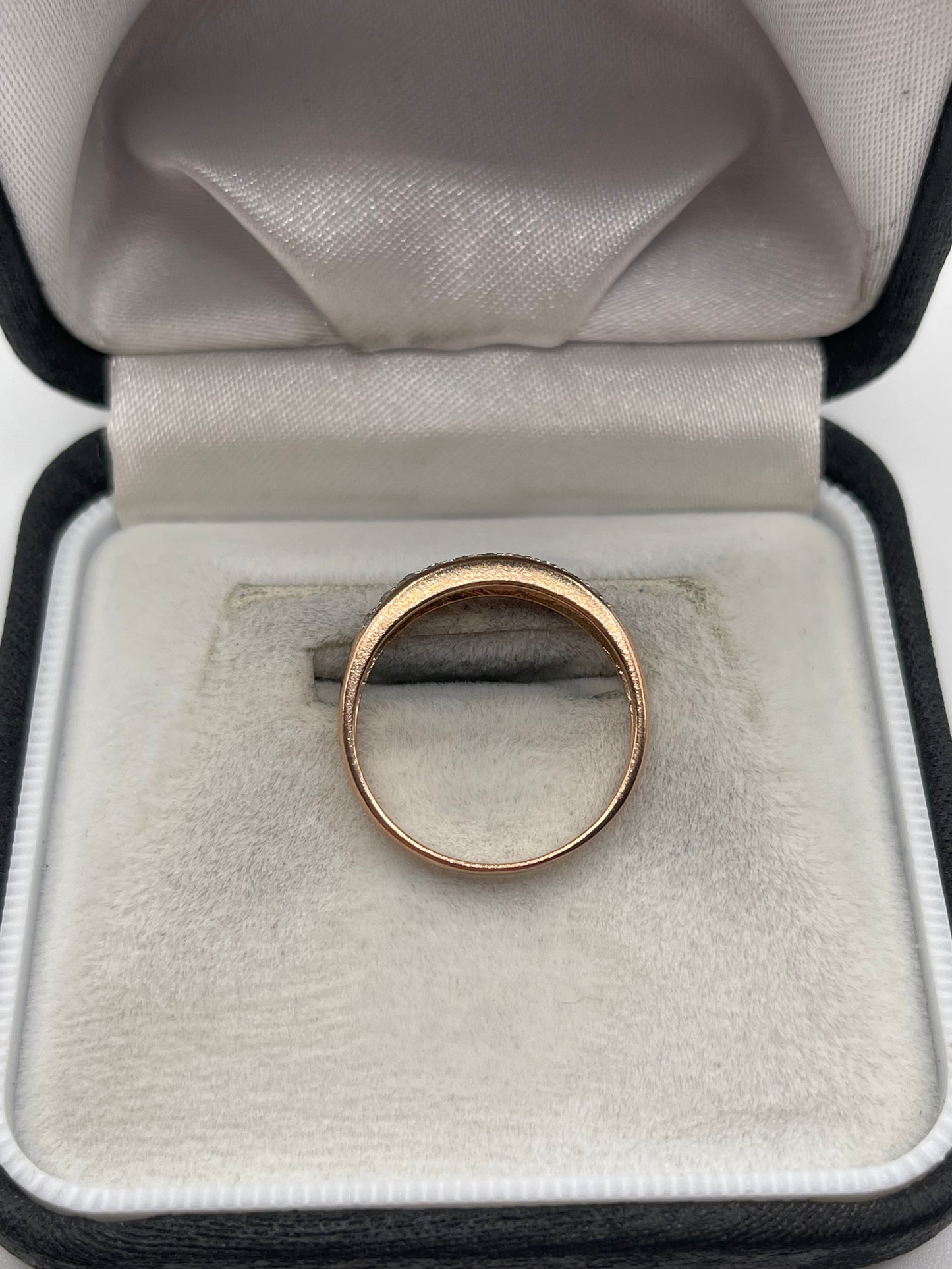 9ct rose gold diamond ring