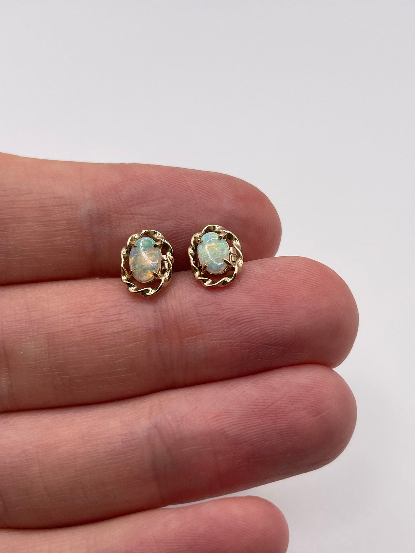 9ct gold opal earrings