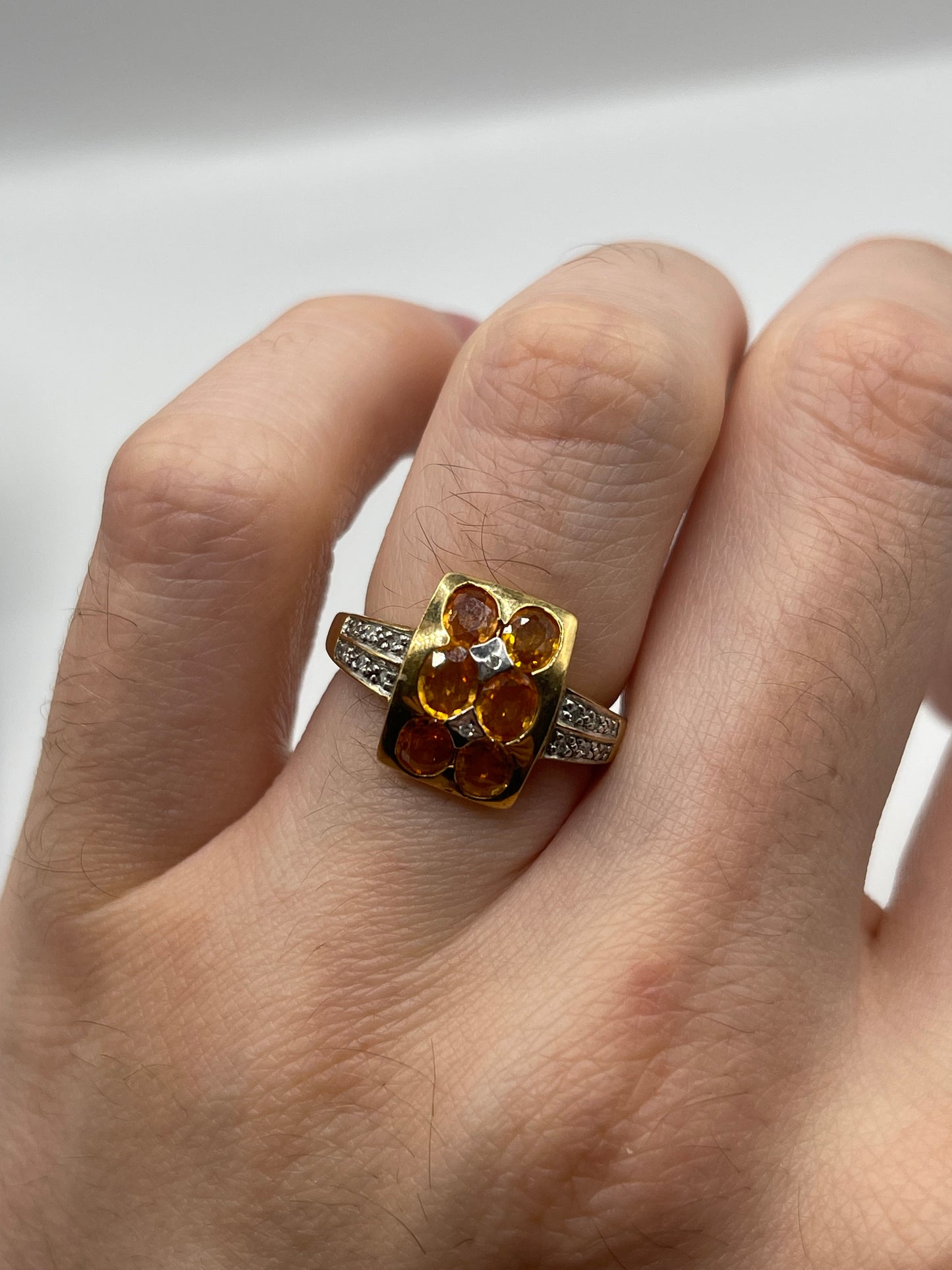 9ct gold orange sapphire and diamond ring