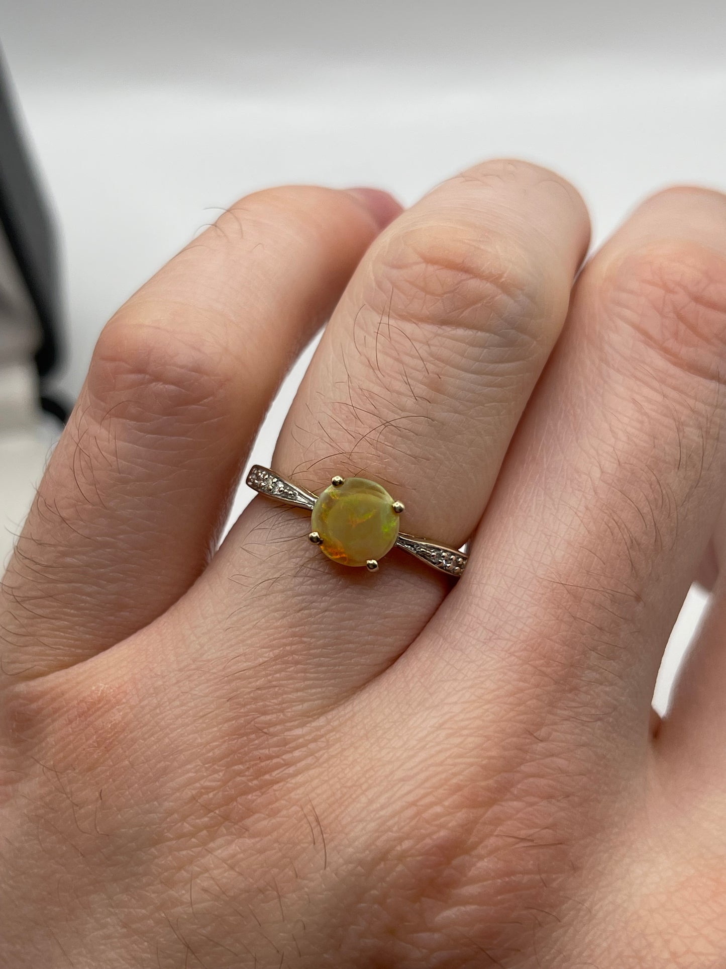 9ct gold opal and diamond ring