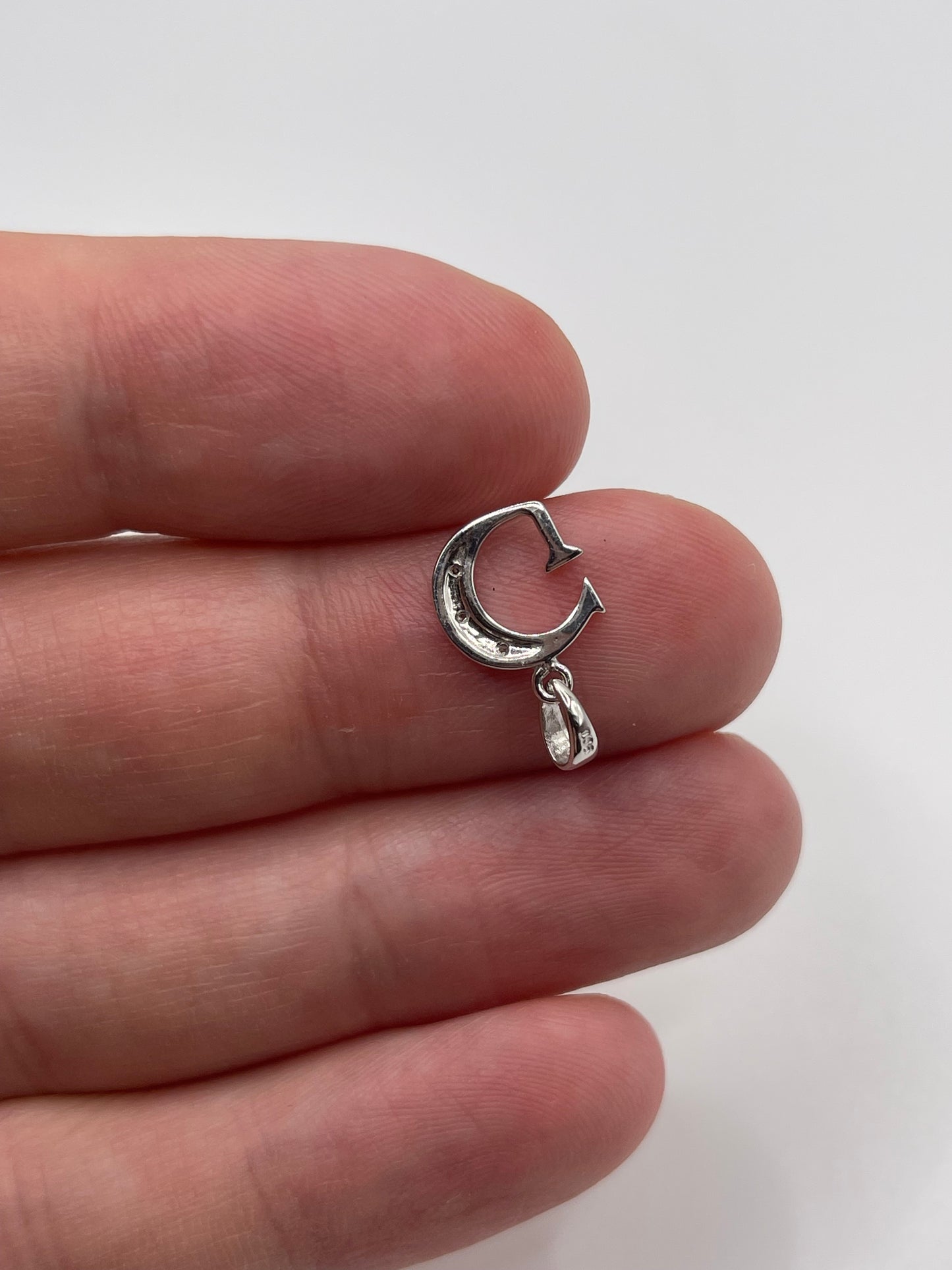9ct white gold diamond initial G pendant