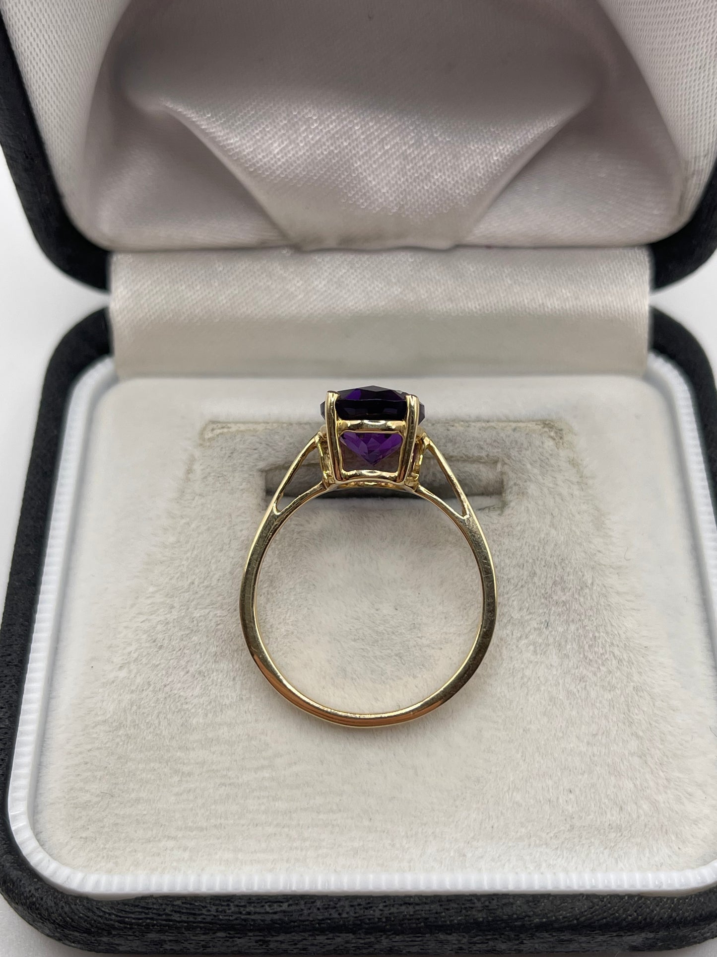9ct gold amethyst ring