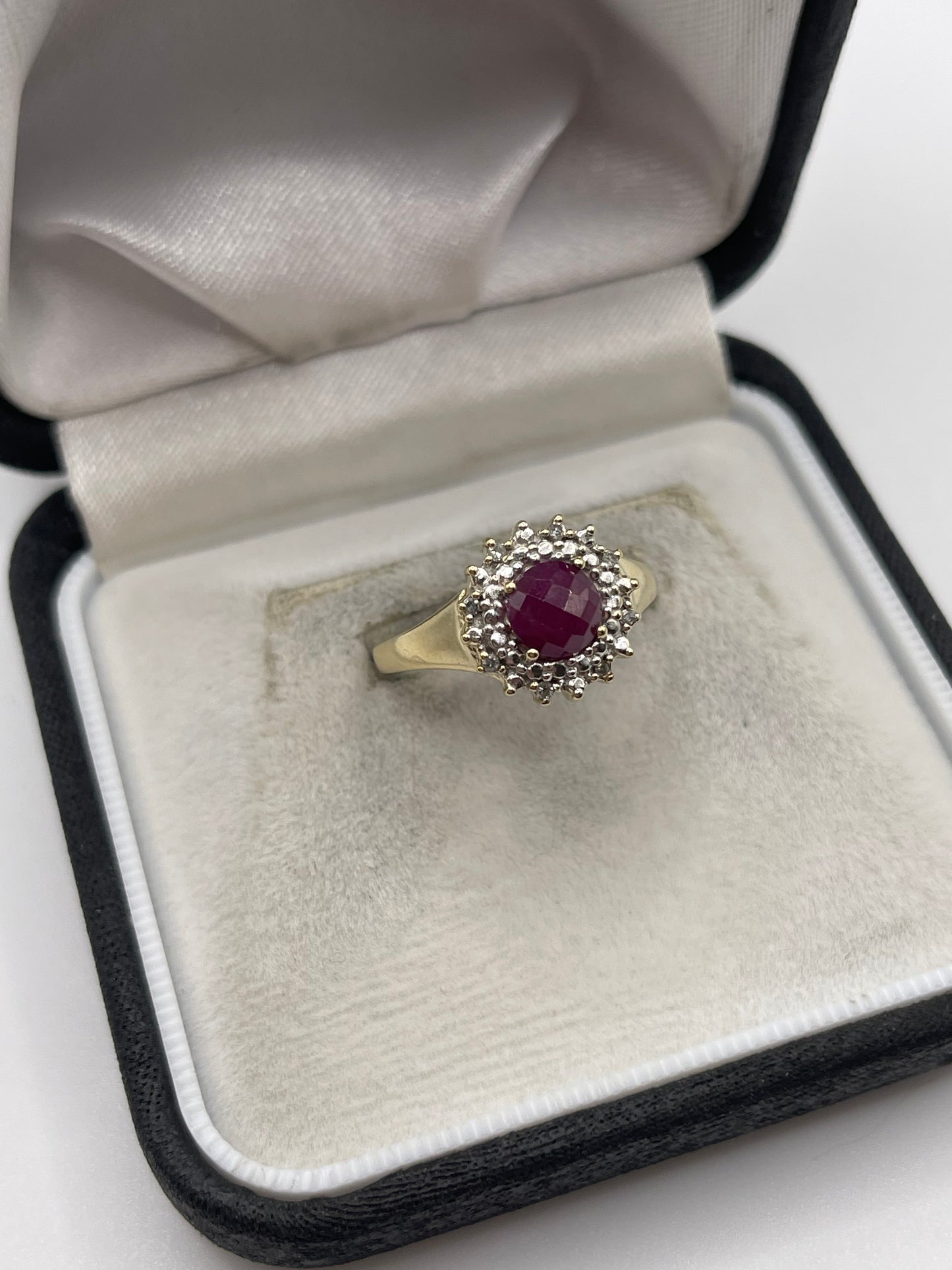 9ct gold ruby and diamond ring