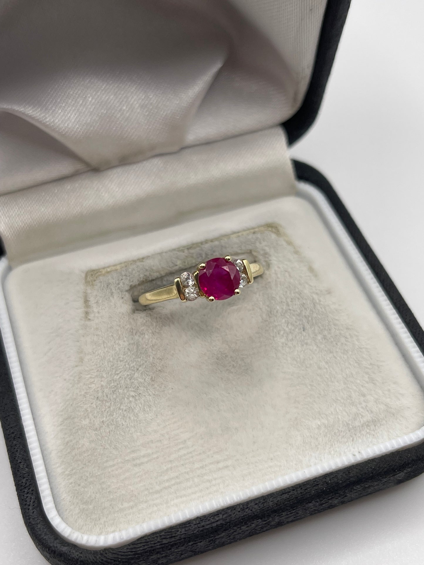 9ct gold ruby and zircon ring