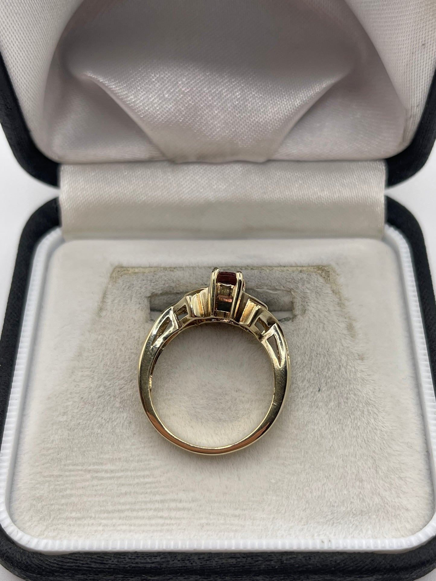 9ct gold tourmaline and diamond ring