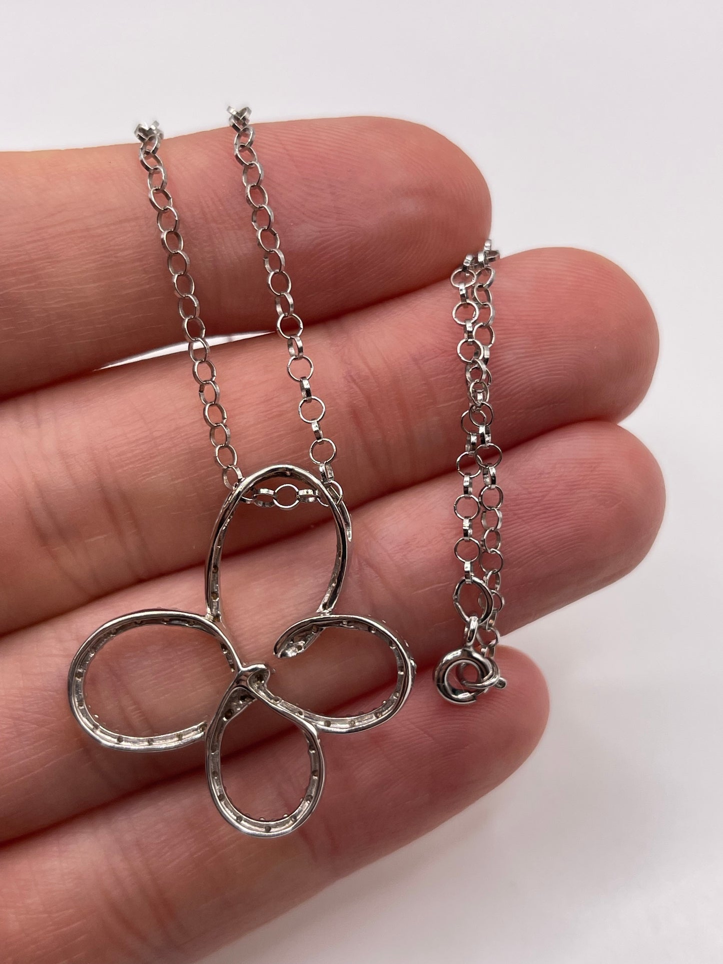 9ct white gold diamond necklace