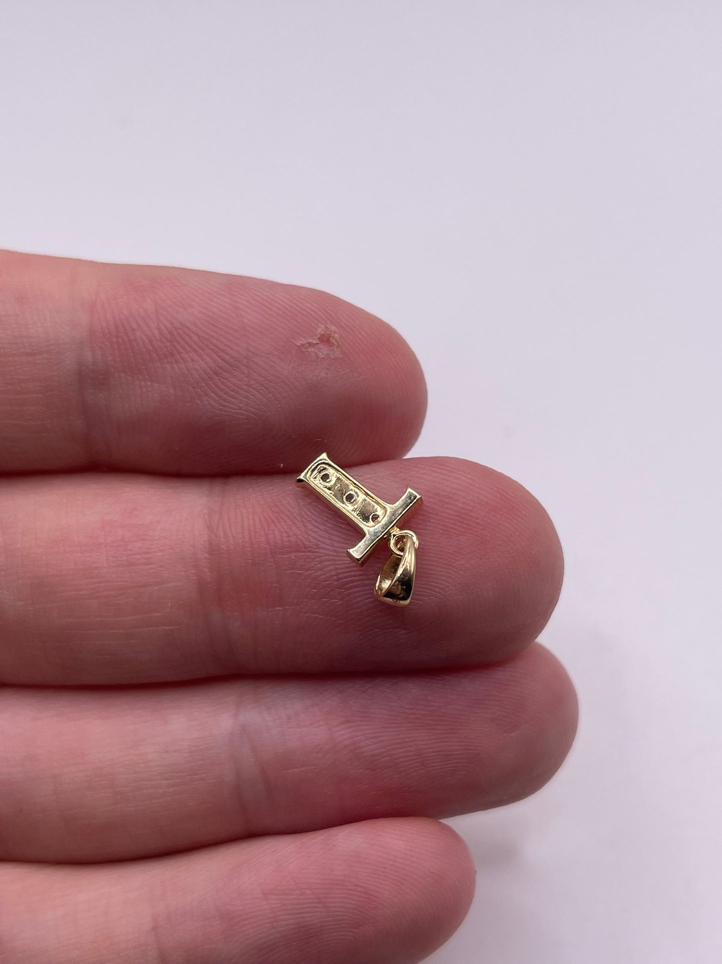 9ct gold diamond initial T charm