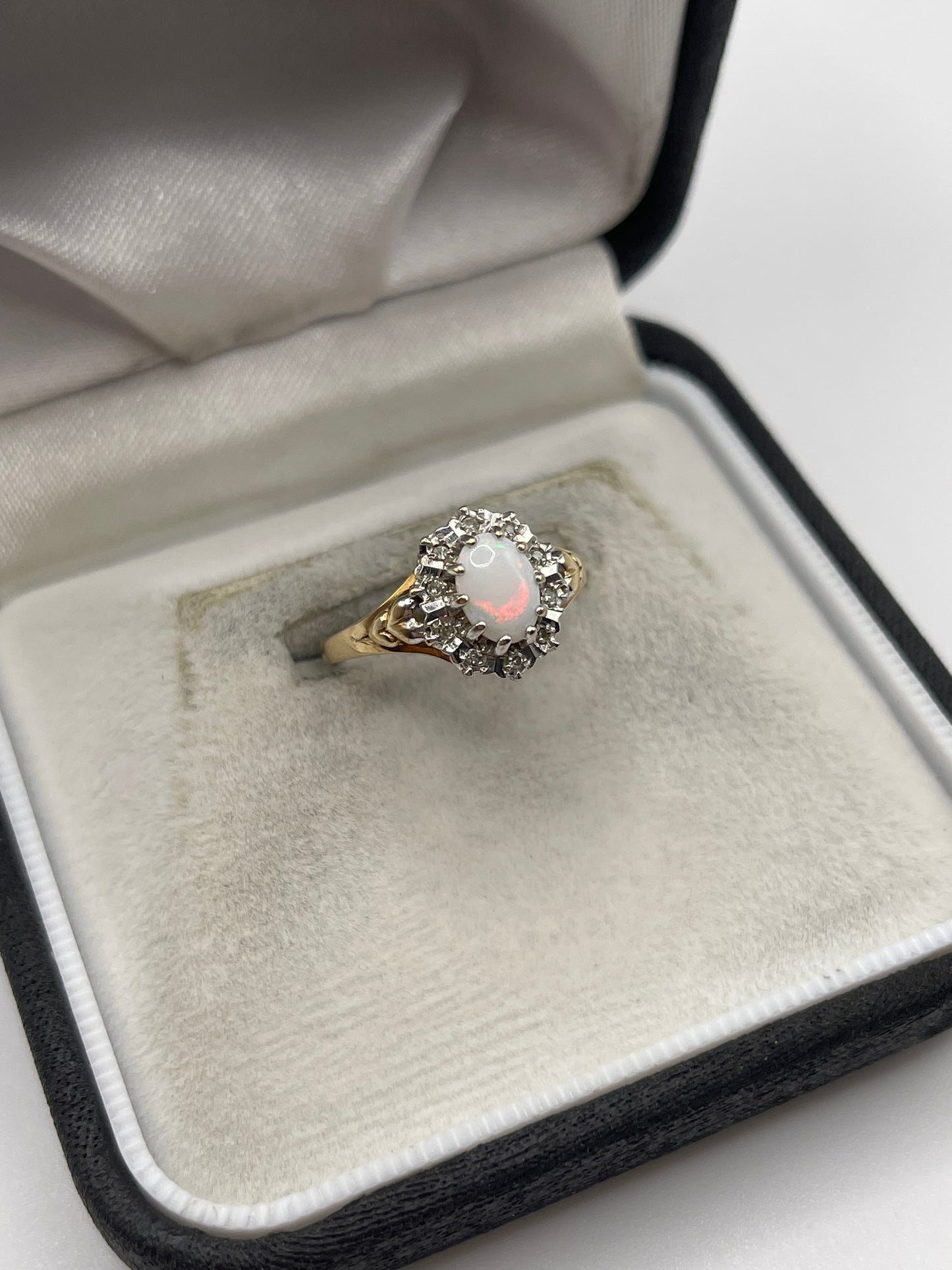 9ct gold opal and diamond ring
