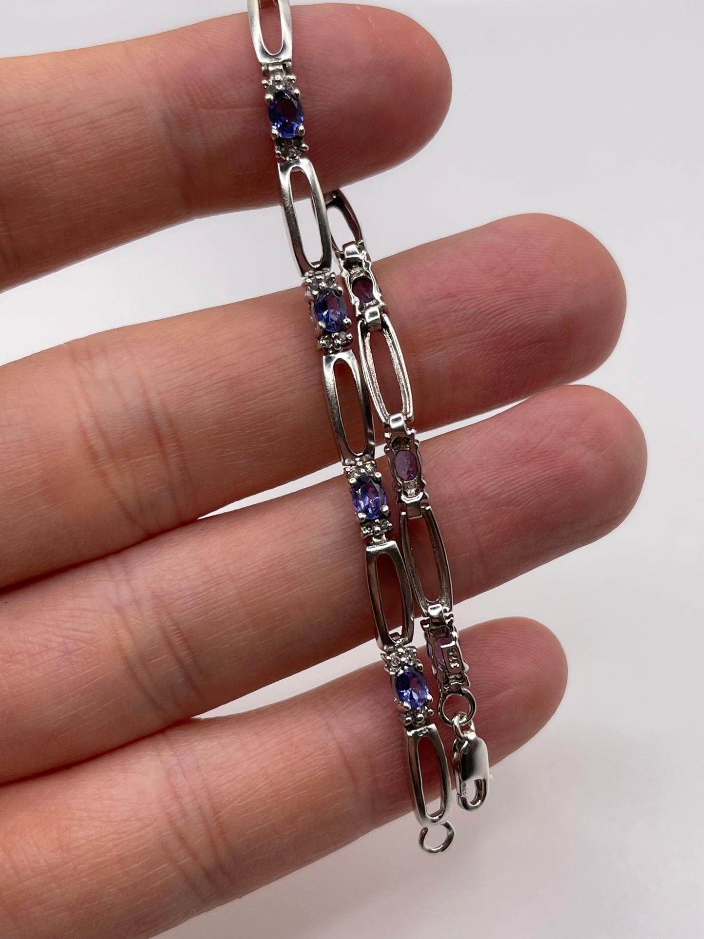 9ct white gold tanzanite and diamond bracelet