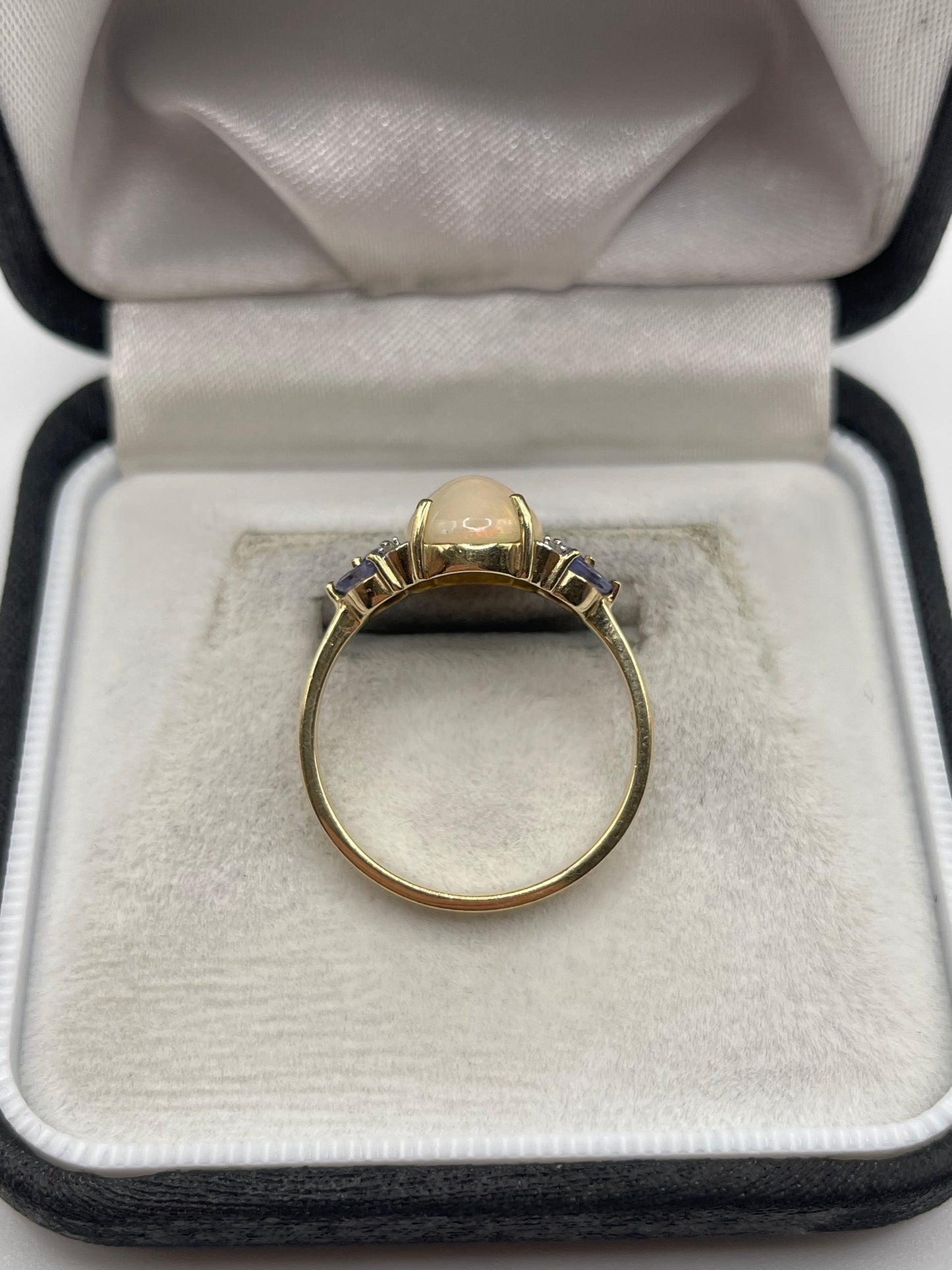 9ct gold opal, tanzanite and diamond ring