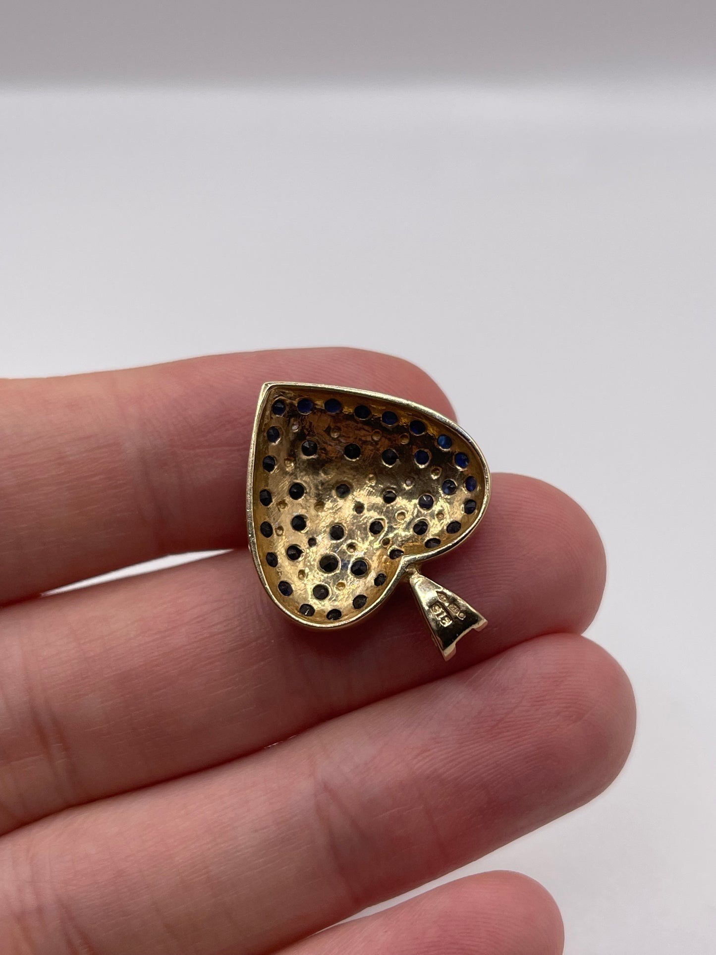 9ct gold sapphire and diamond heart pendant